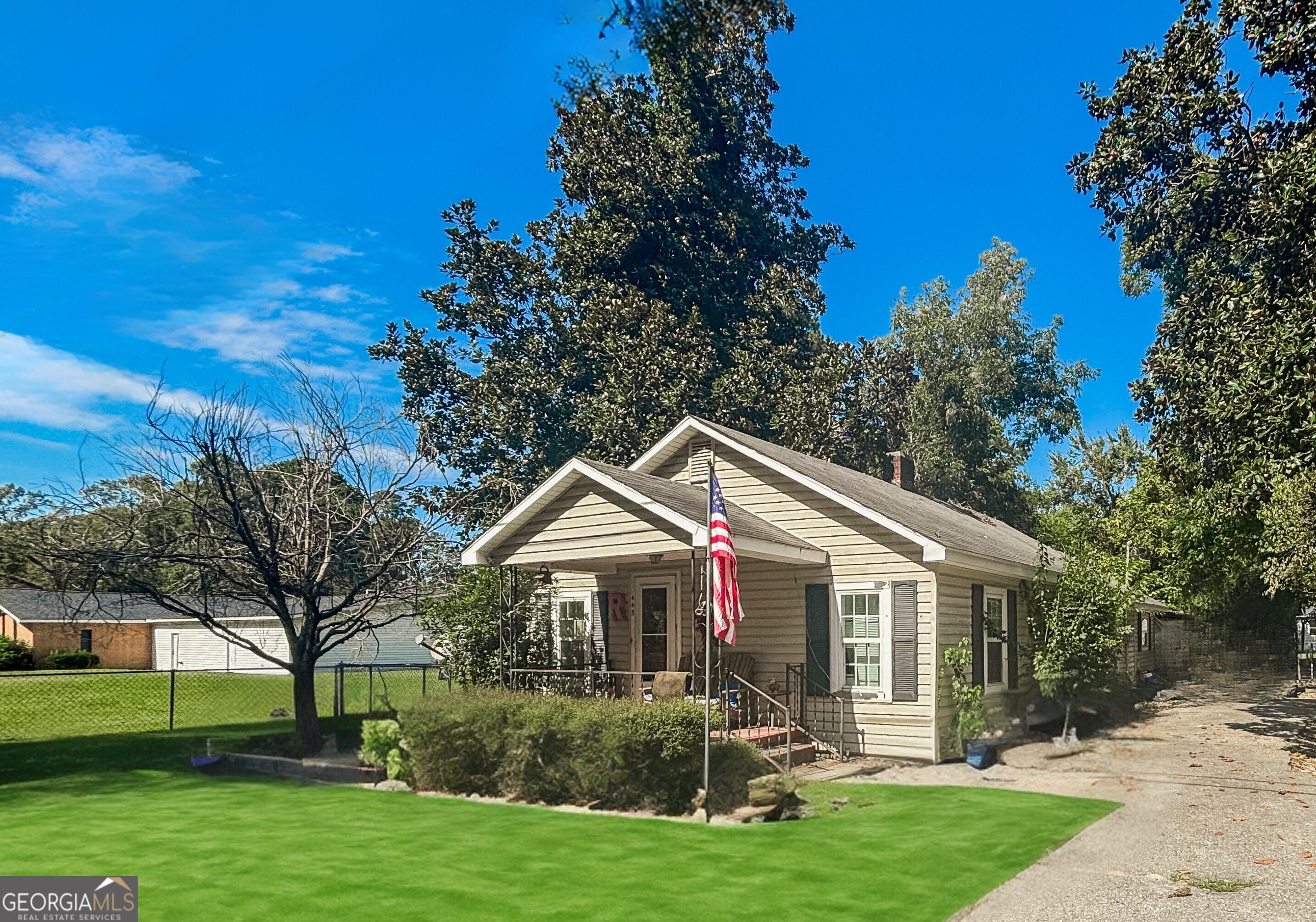 443 Virginia Avenue Property Photo