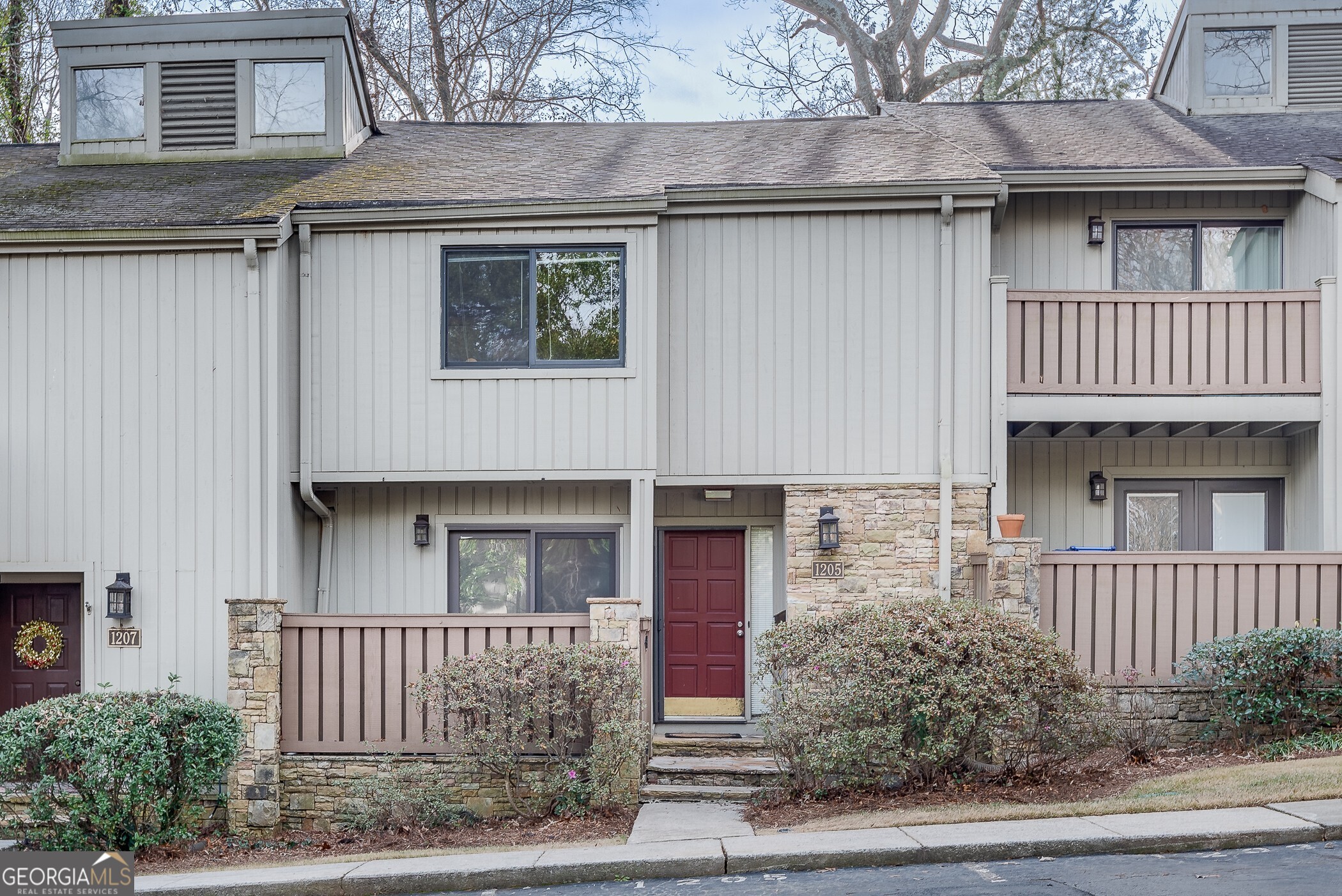 1205 Druid Knoll Drive Ne Property Photo 1