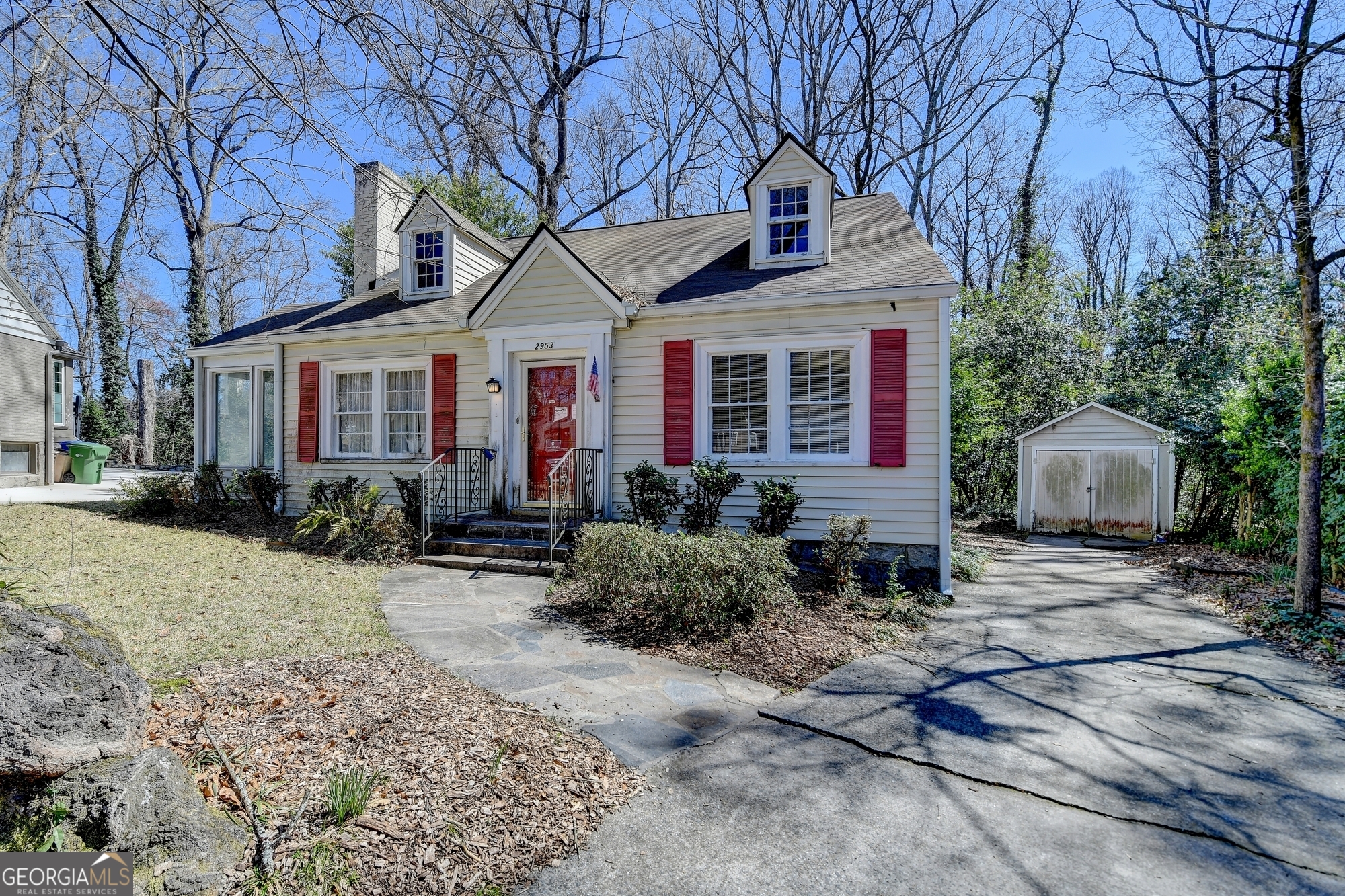 2953 Hardman Court Ne Property Photo 5