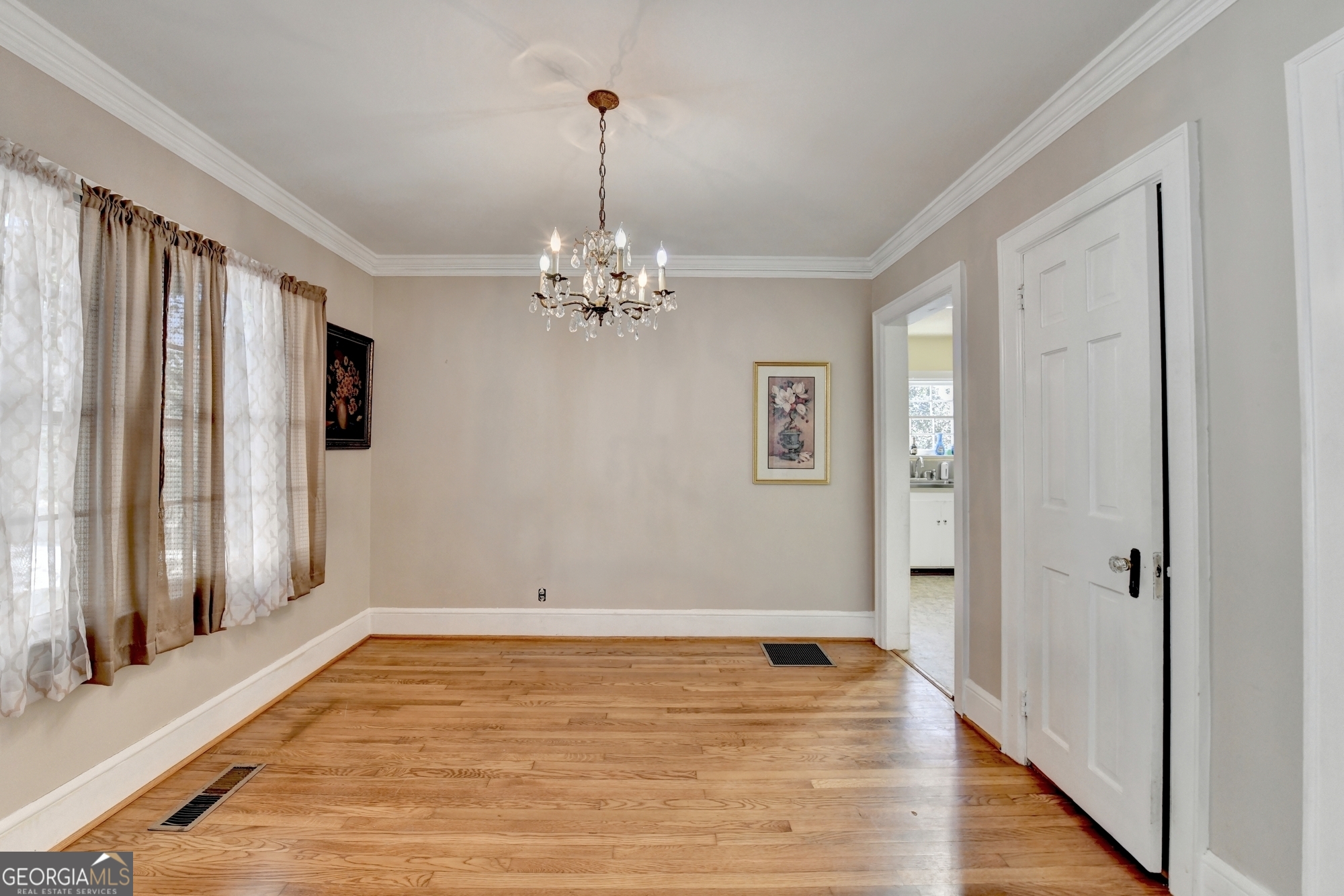 2953 Hardman Court Ne Property Photo 16