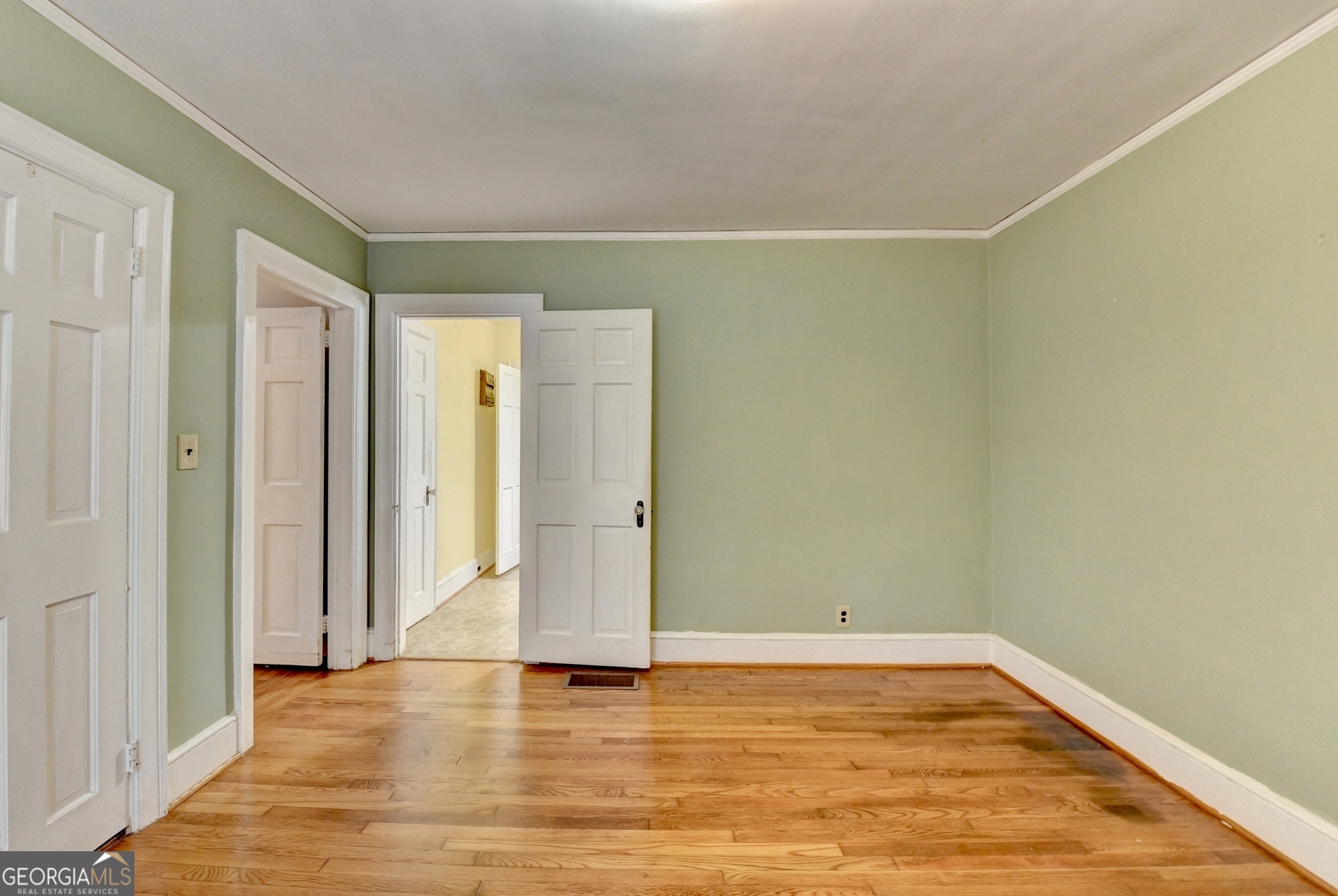 2953 Hardman Court Ne Property Photo 27
