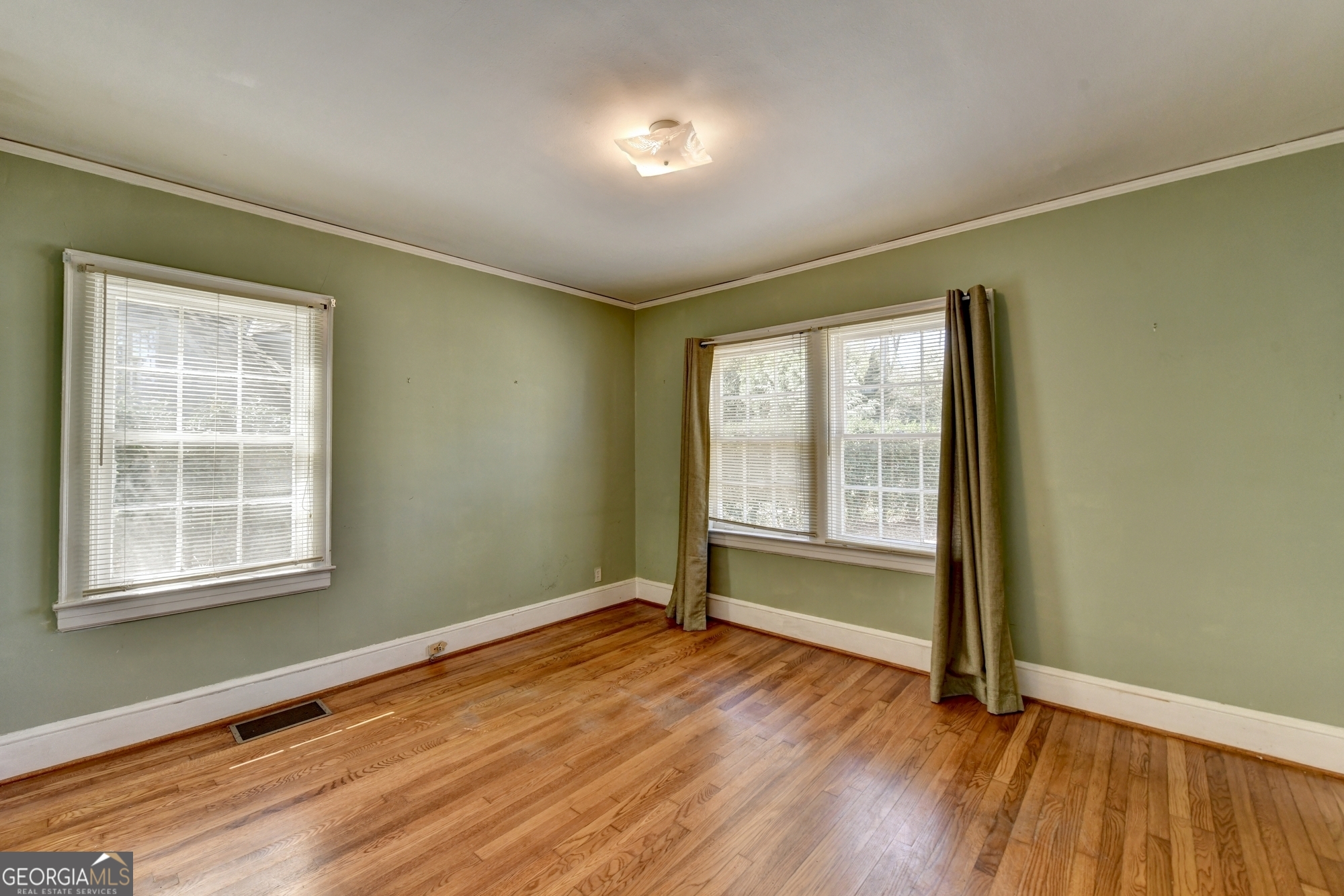 2953 Hardman Court Ne Property Photo 30