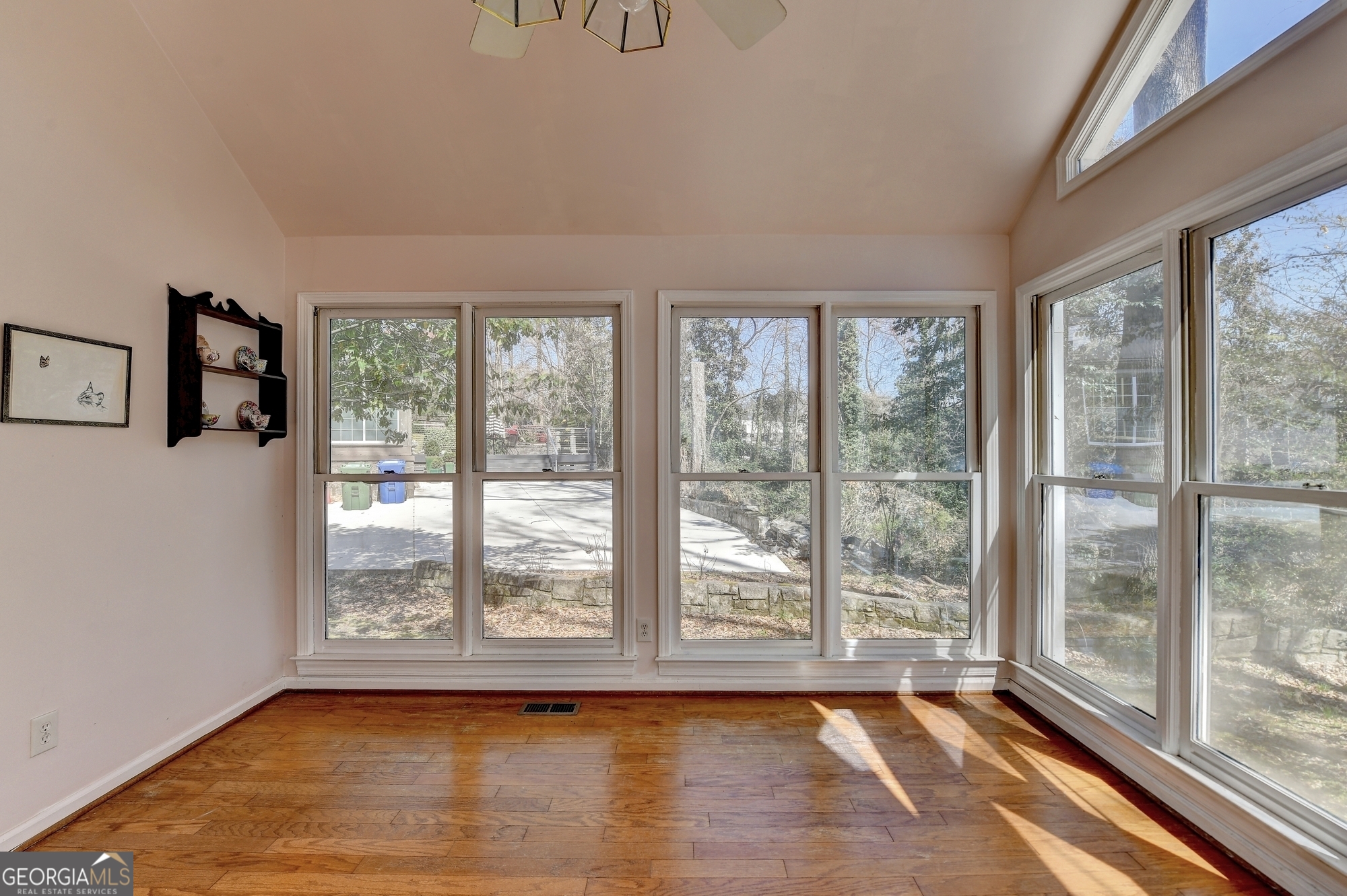 2953 Hardman Court Ne Property Photo 37