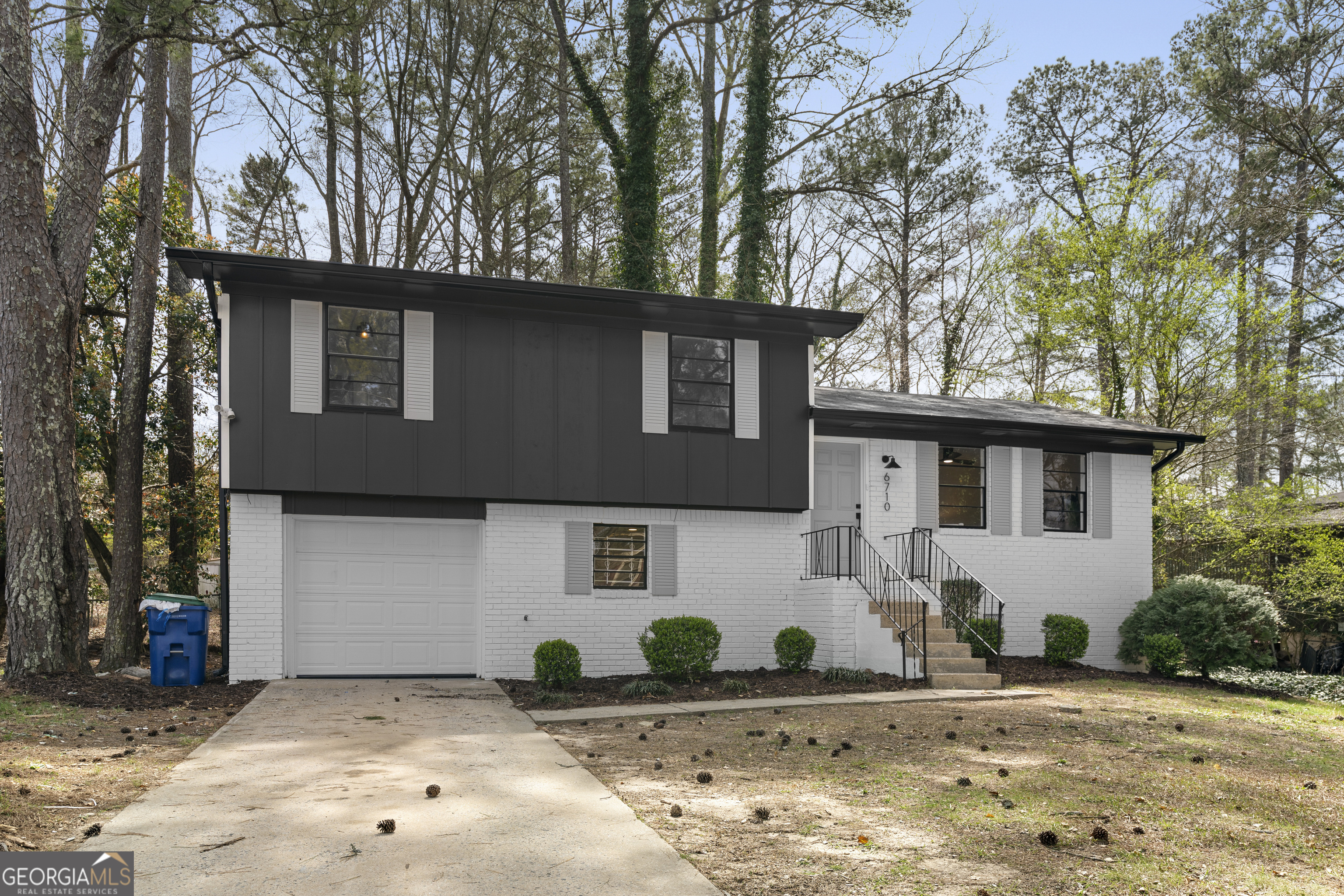 6710 Hidden Brook Trail Property Photo 1