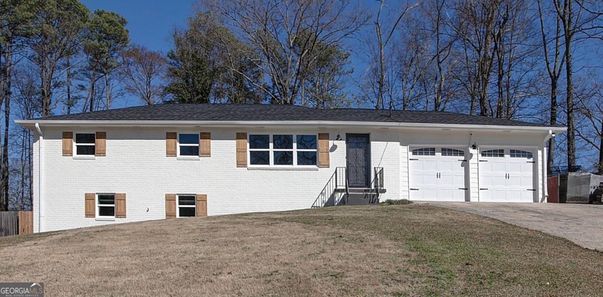 2811 Birchwood Court Sw Property Photo