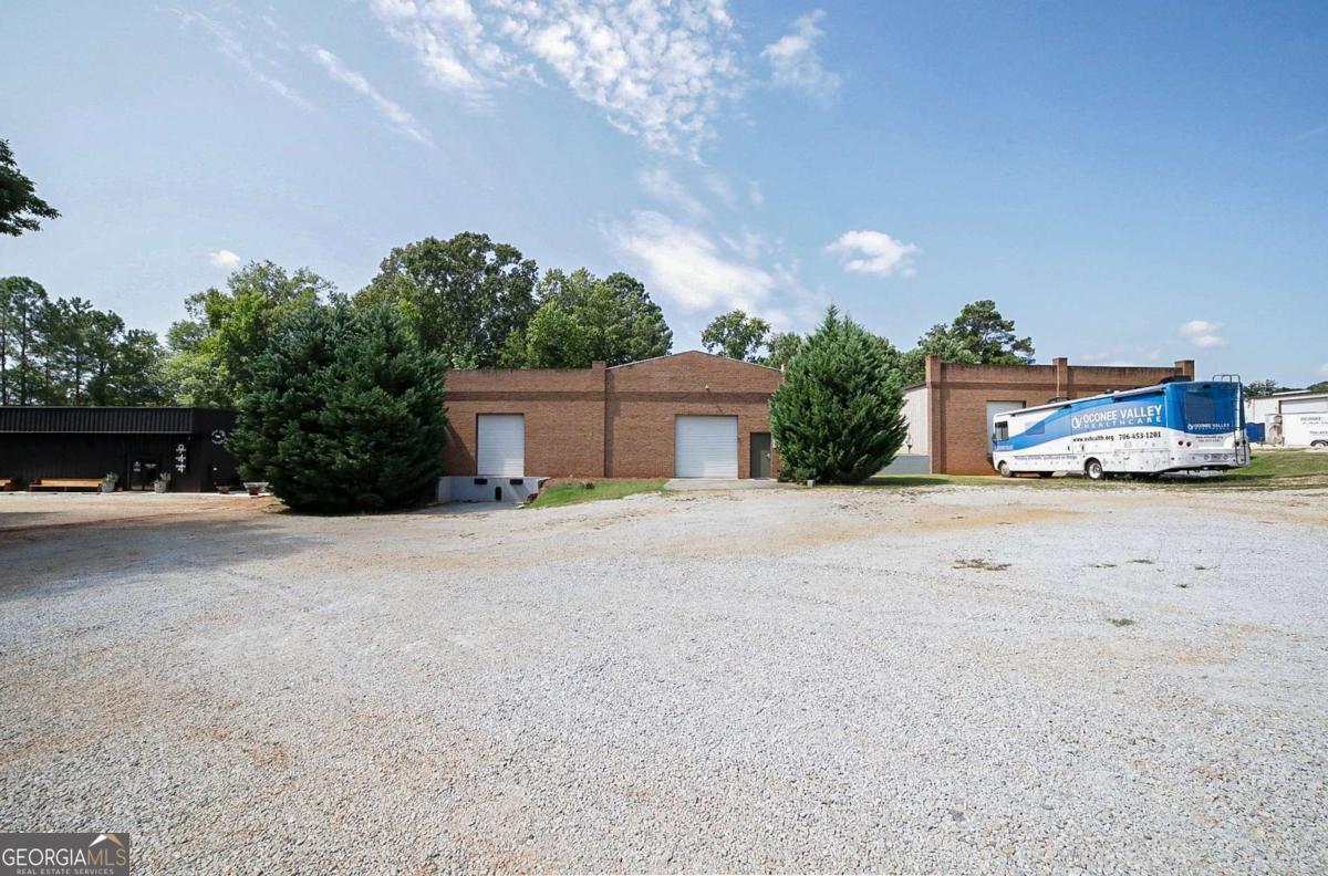 944 Harmony Road Property Photo