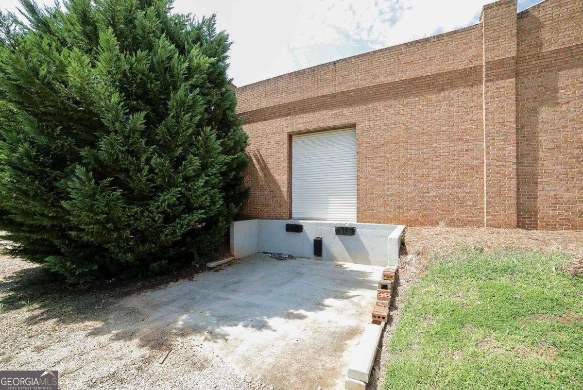 944 Harmony Road Property Photo 6