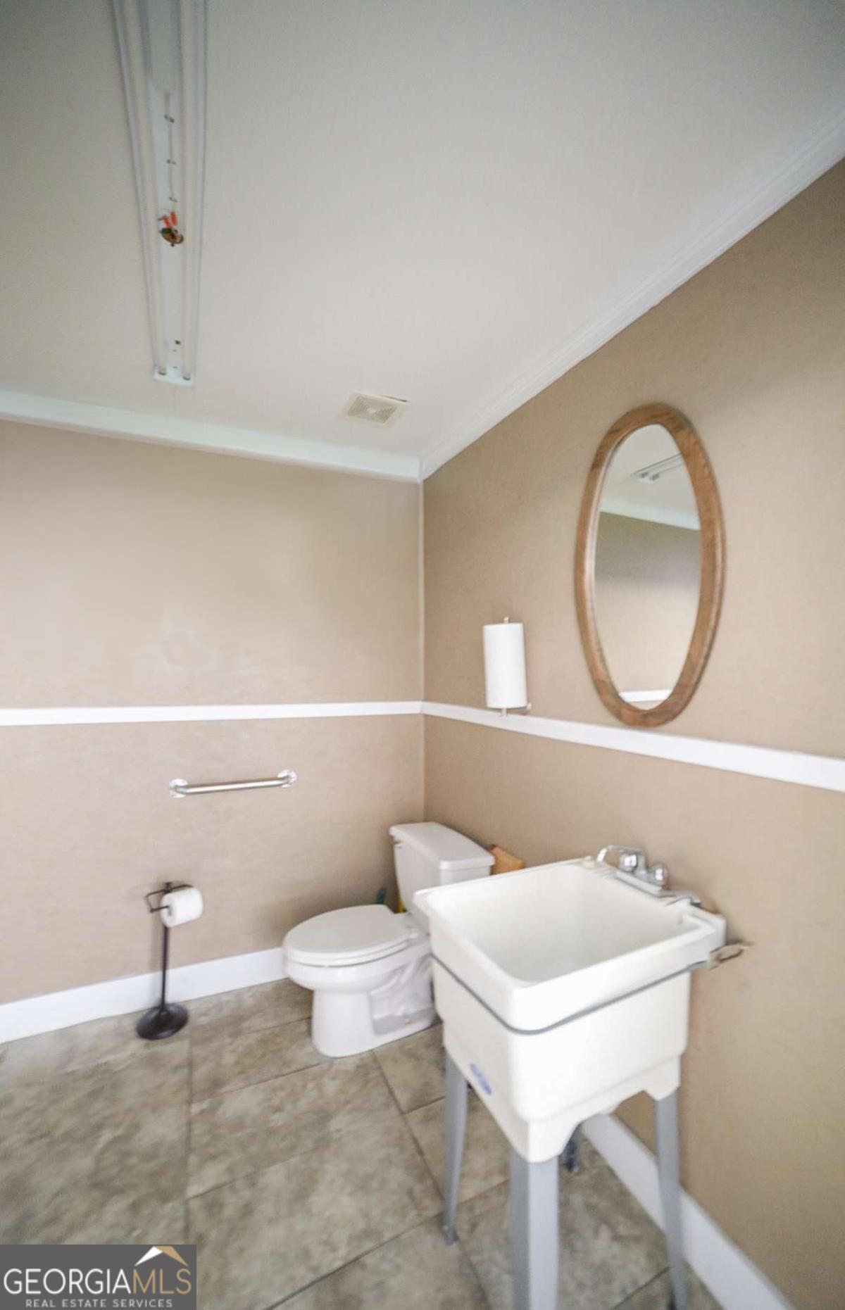 944 Harmony Road Property Photo 21