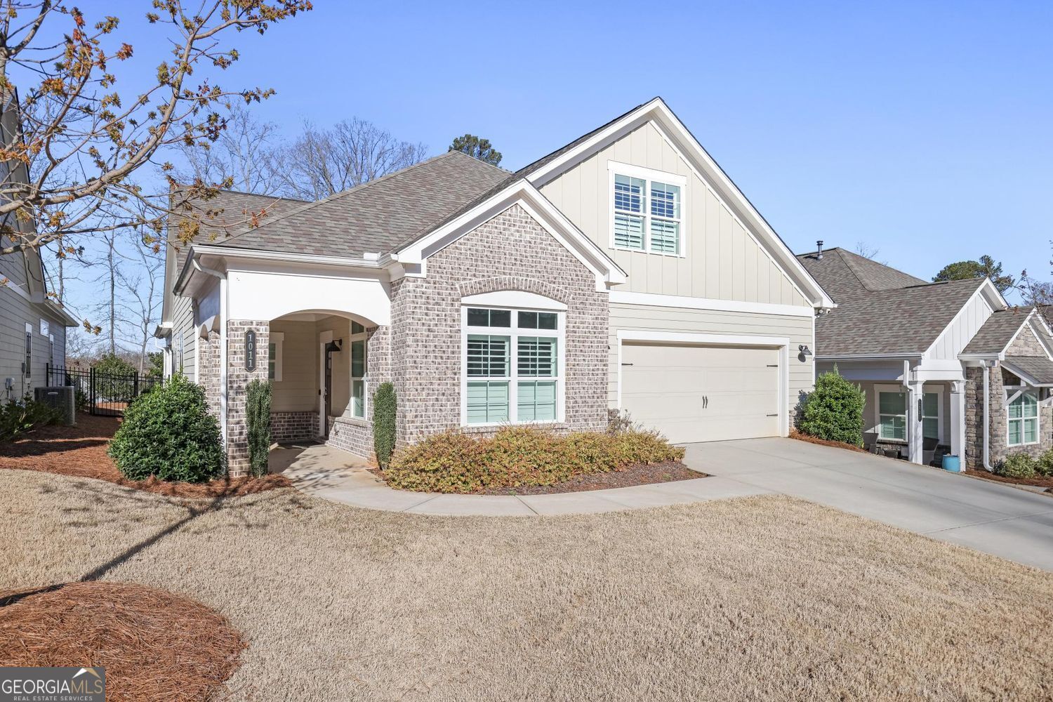 1011 Stillington Way Property Photo