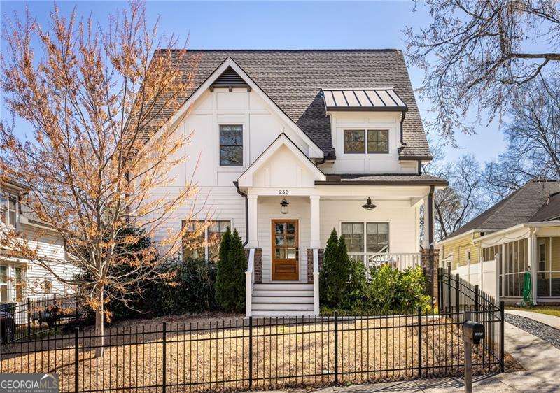 263 Mathews Avenue Ne Property Photo