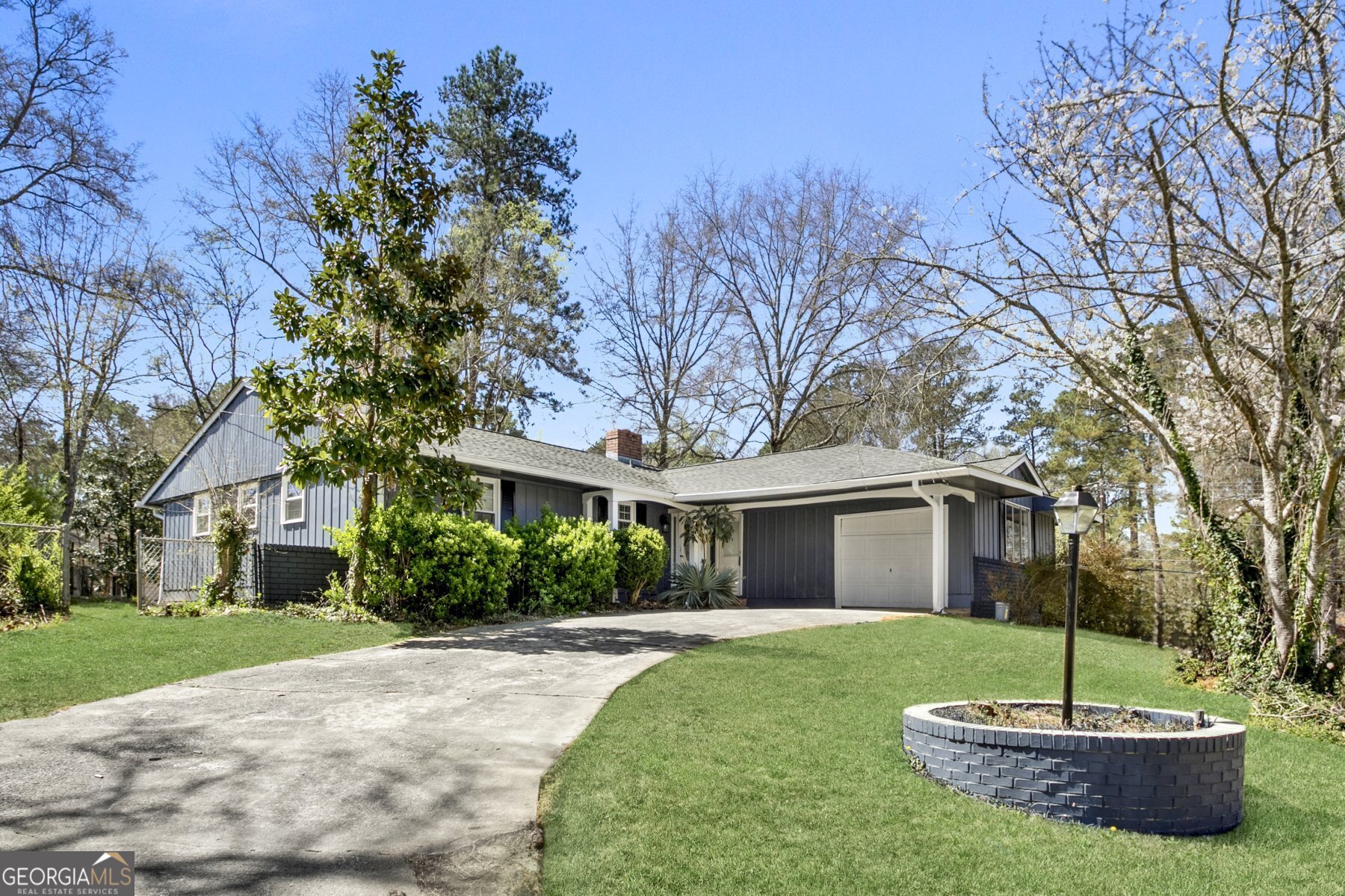 1276 Timberlane Drive Property Photo
