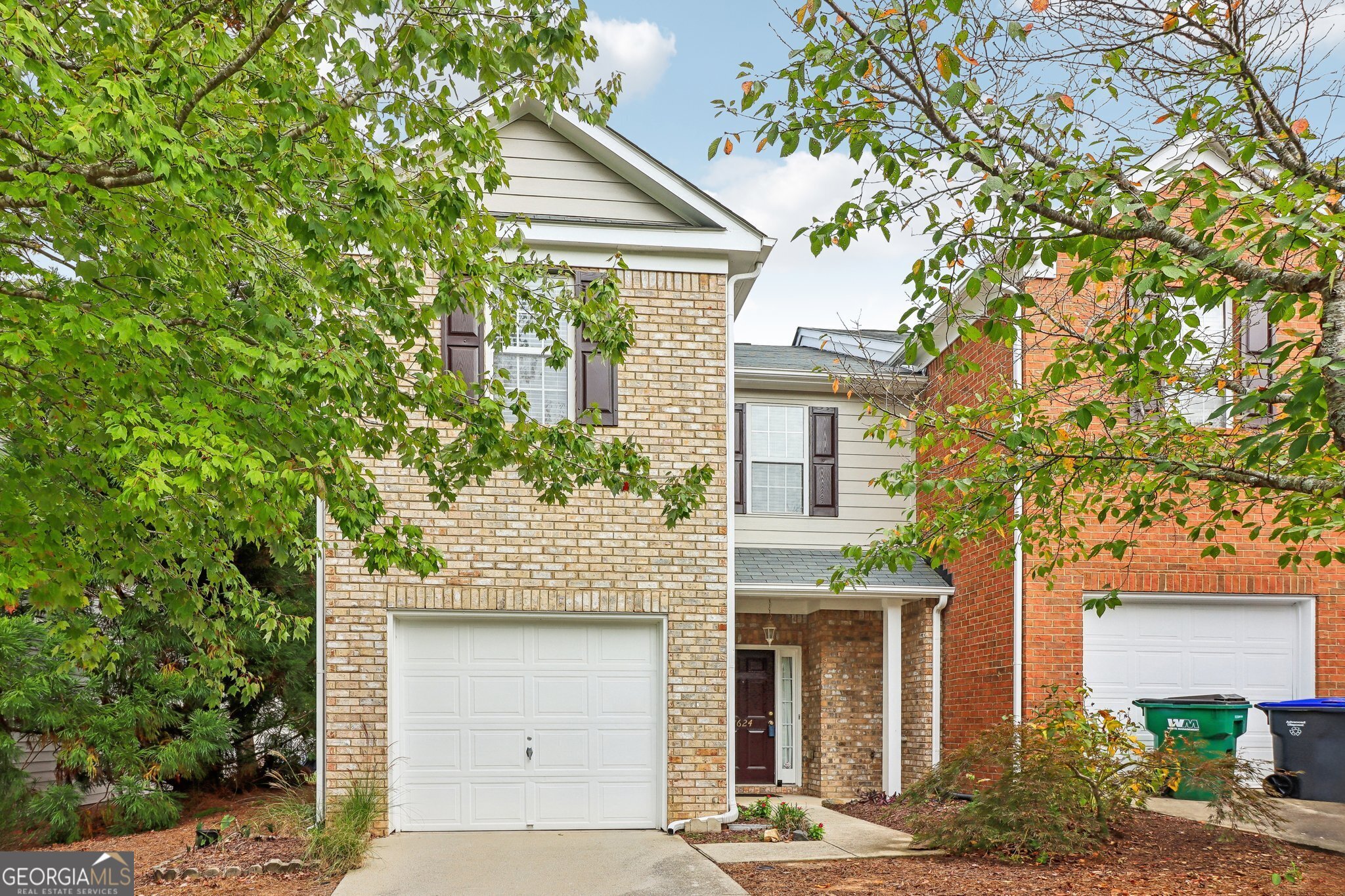1624 River Main Court Property Photo 1