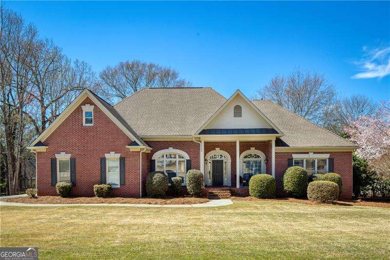 8005 Sweet Creek Road Property Photo