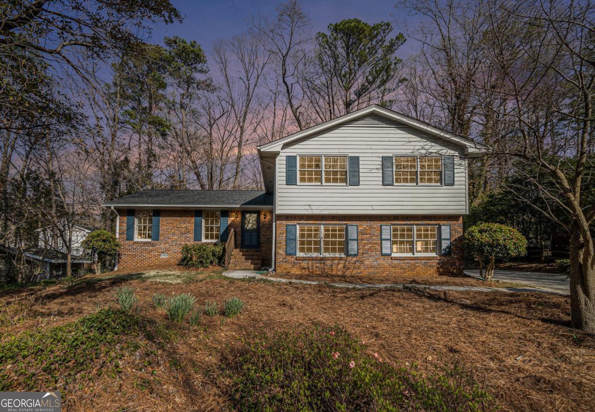 1677 Foresta Court Property Photo