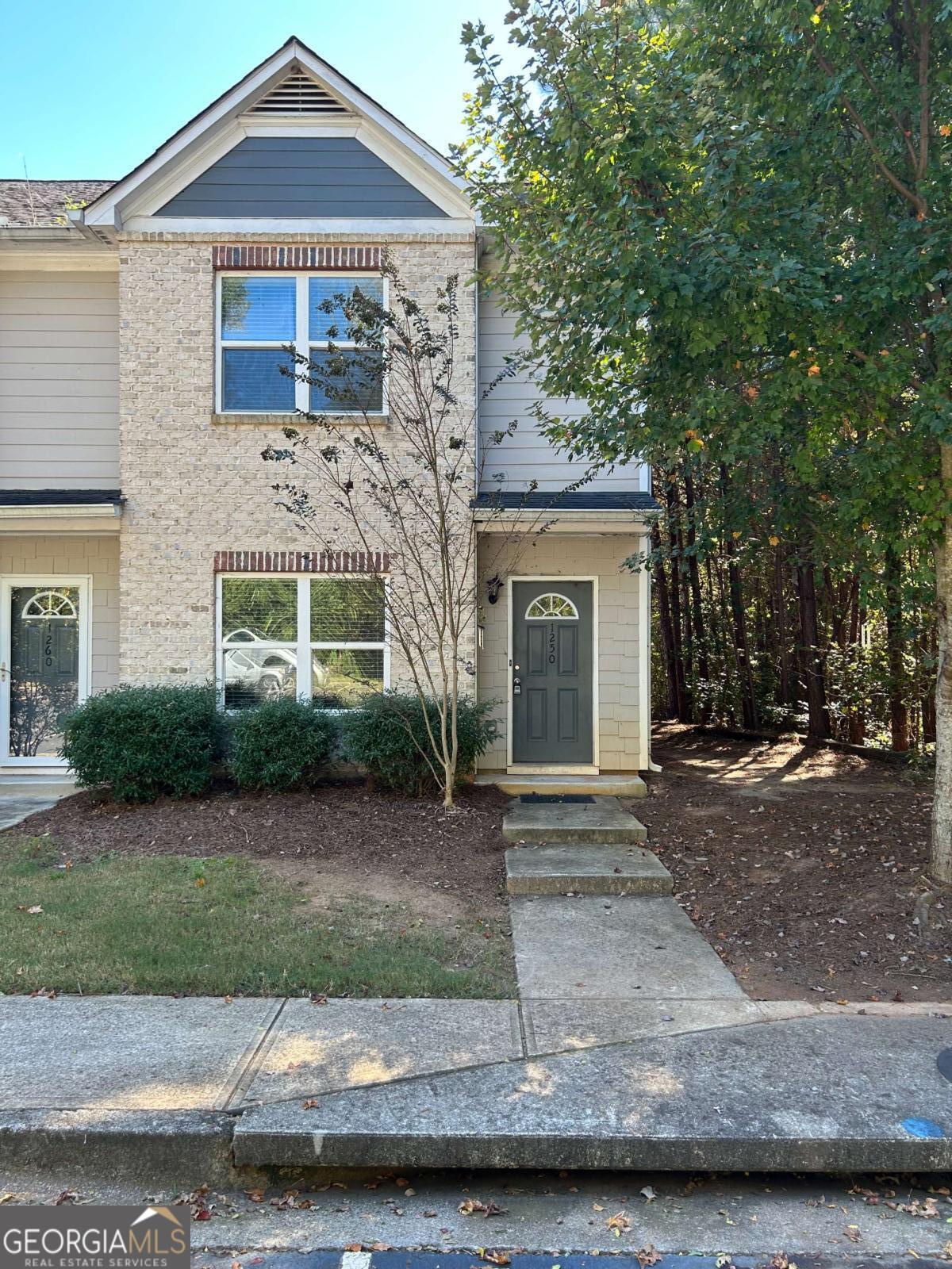1021 Binghampton Circle Property Photo