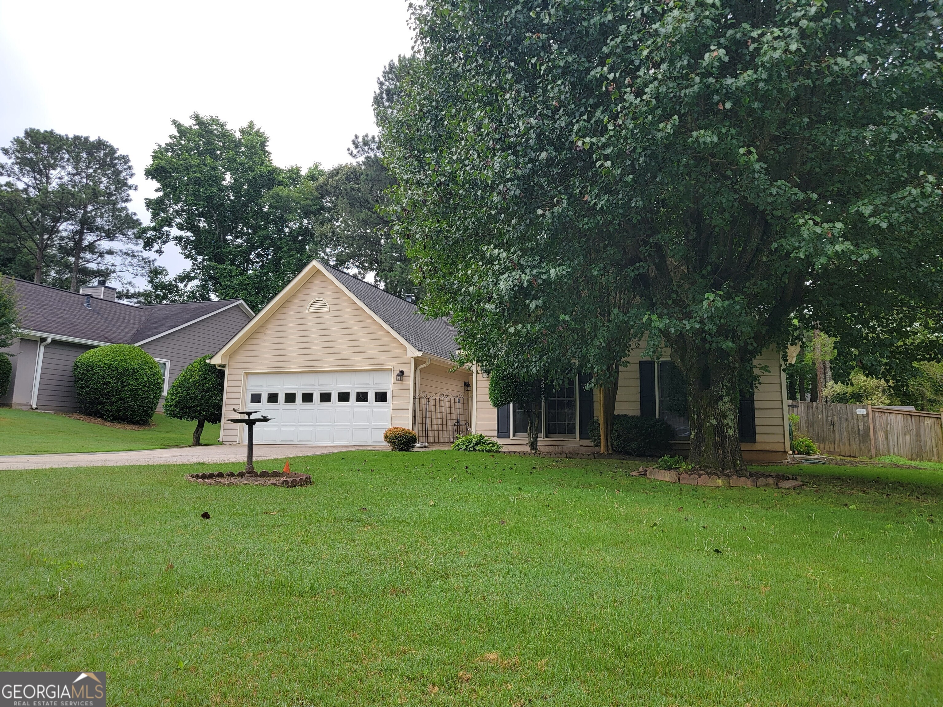 260 Jones Bridge Place Circle Property Photo