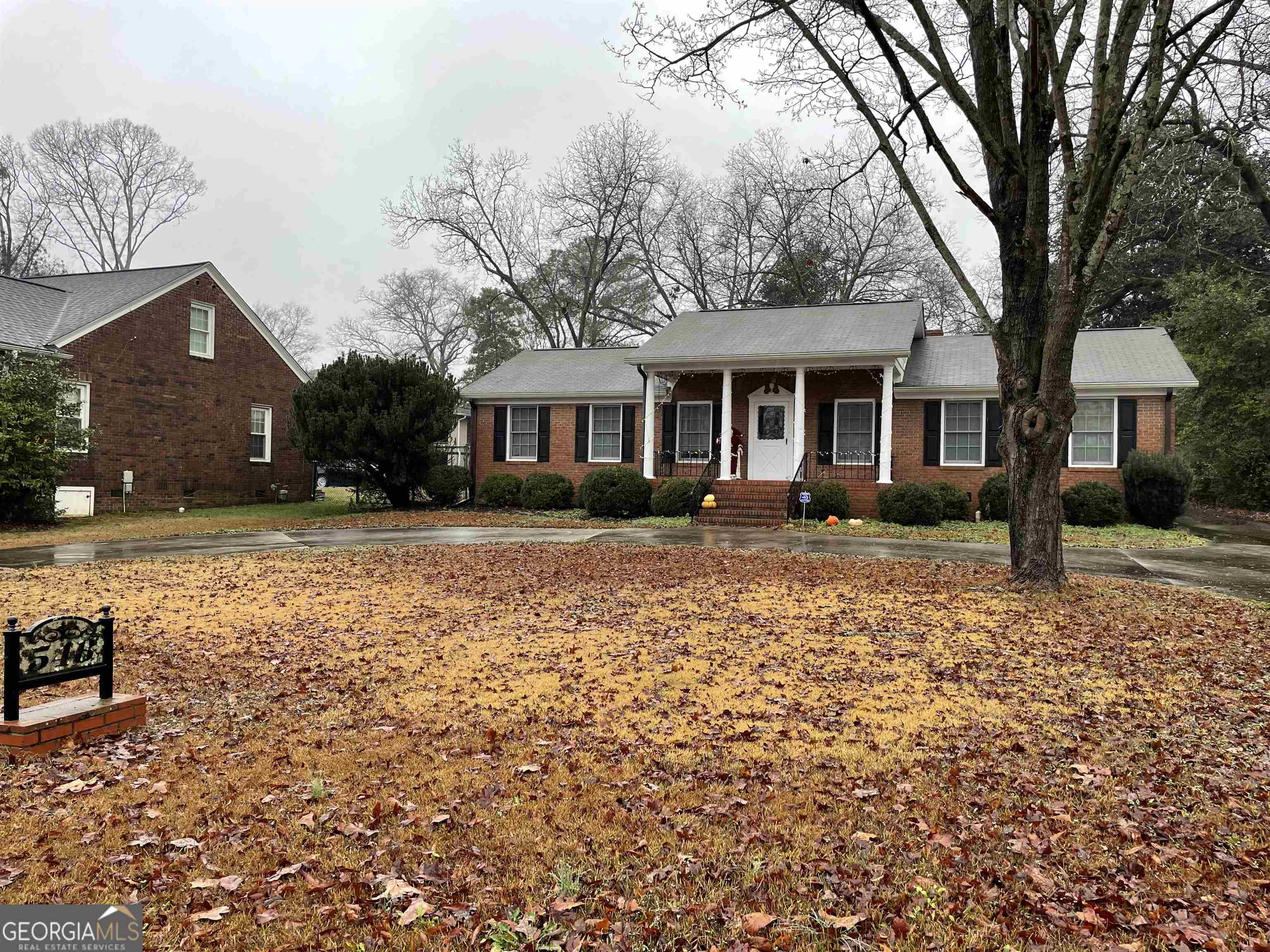 548 Athens Street Property Photo