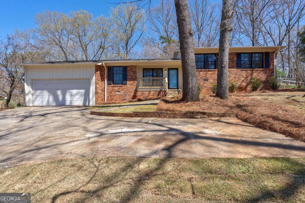 335 Caldwell Circle Property Photo 1