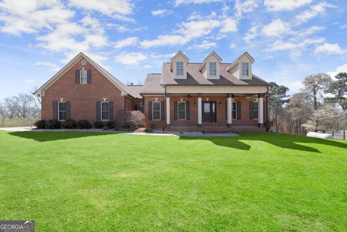 7110 Pea Ridge Road Property Photo