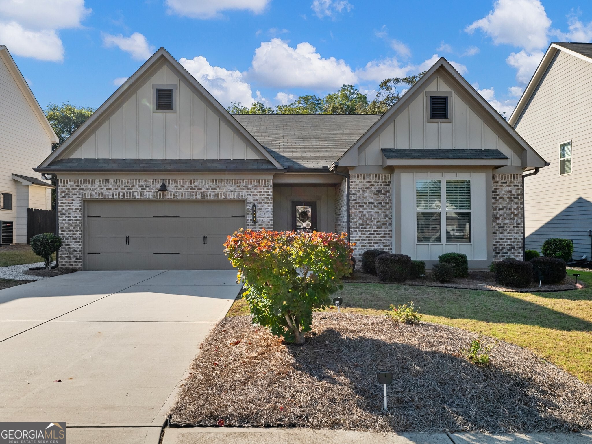 103 Winterset Circle Property Photo
