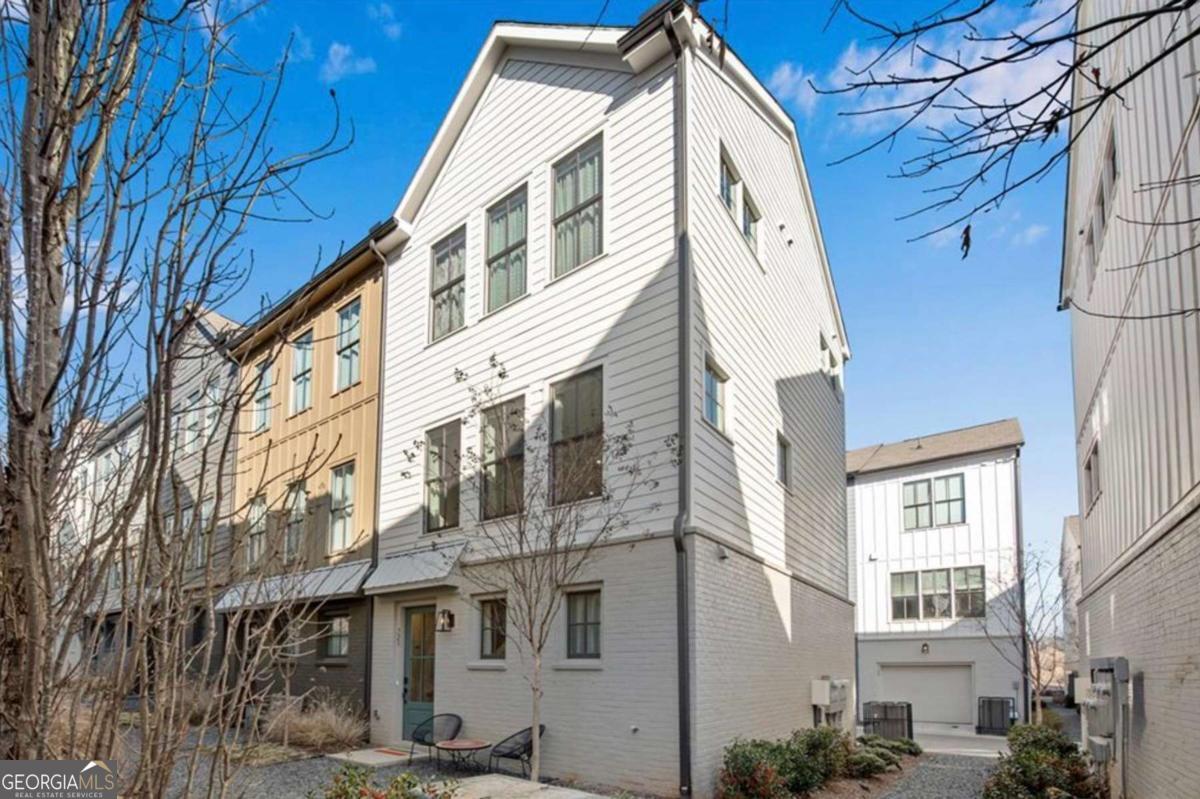723 Perch Place Property Photo
