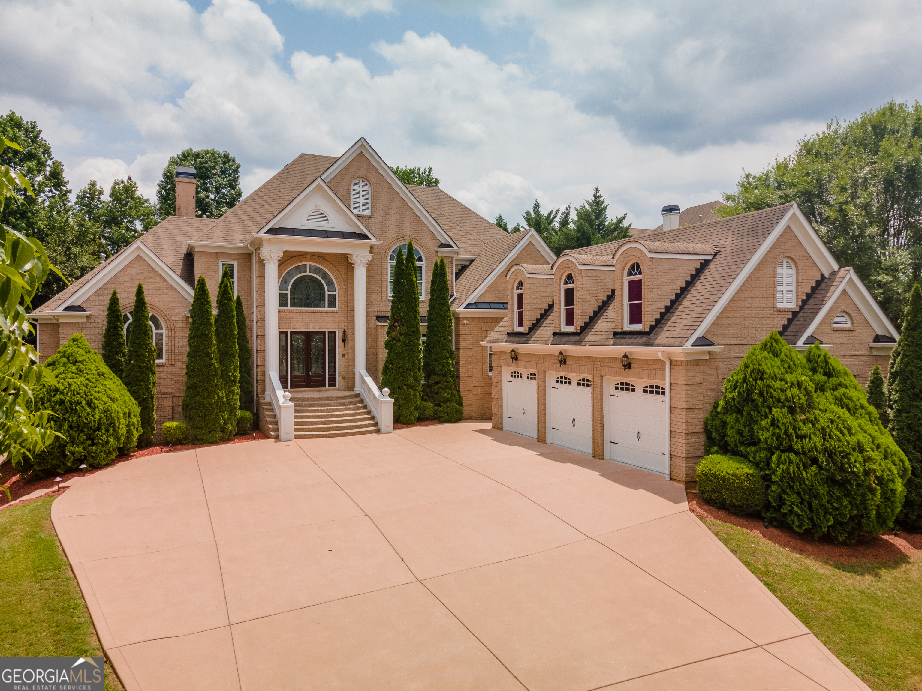 91 Wills Drive Property Photo