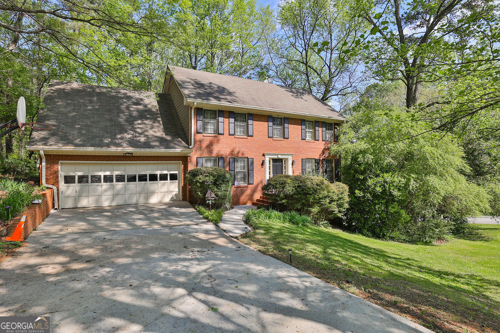 1527 Ridgewood Drive Sw Property Photo 1