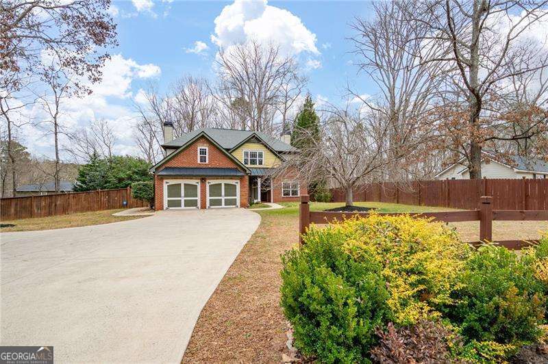 5400 Due West Road Property Photo 1