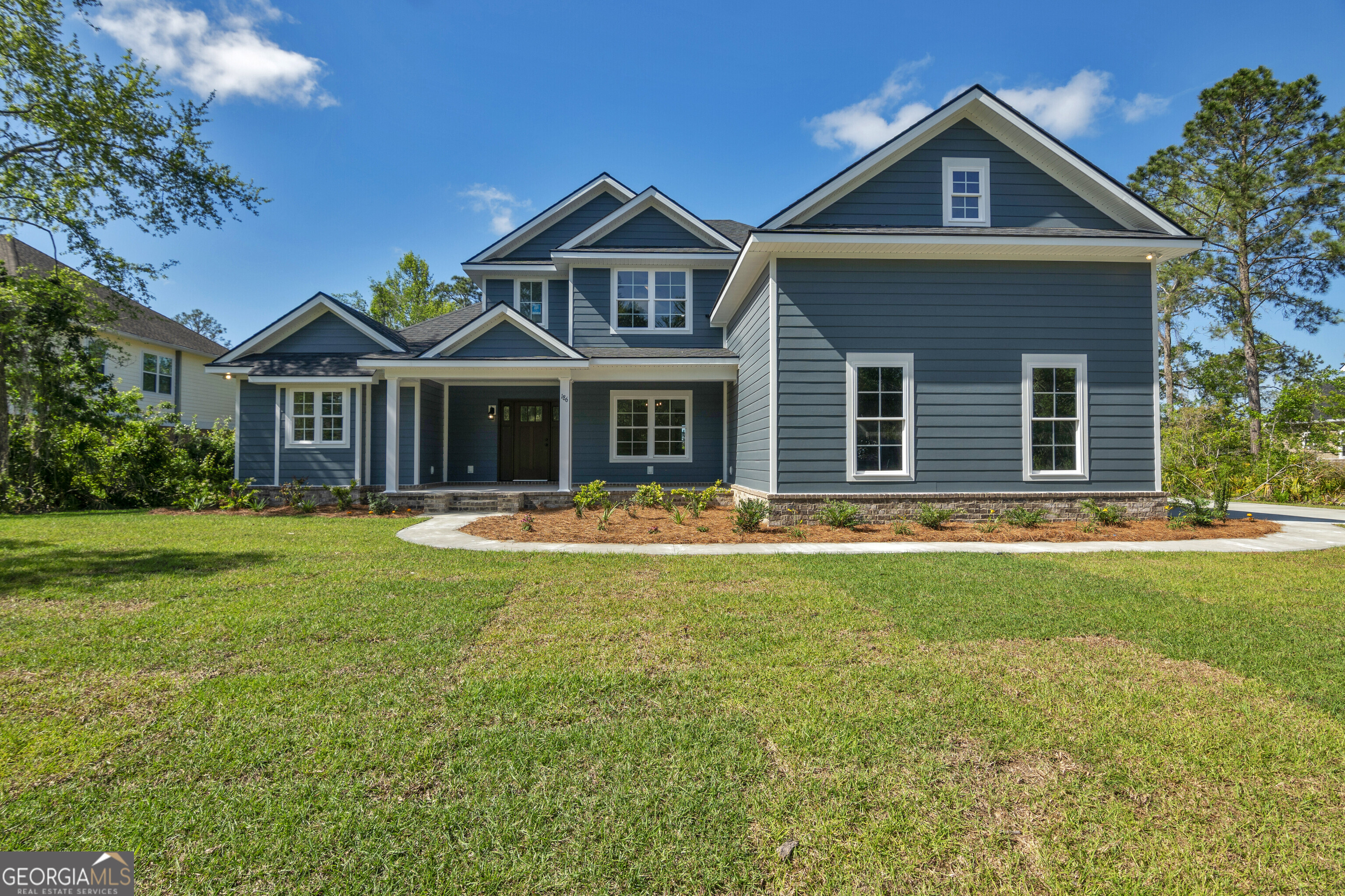 186 Barrington Oaks Drive Property Photo