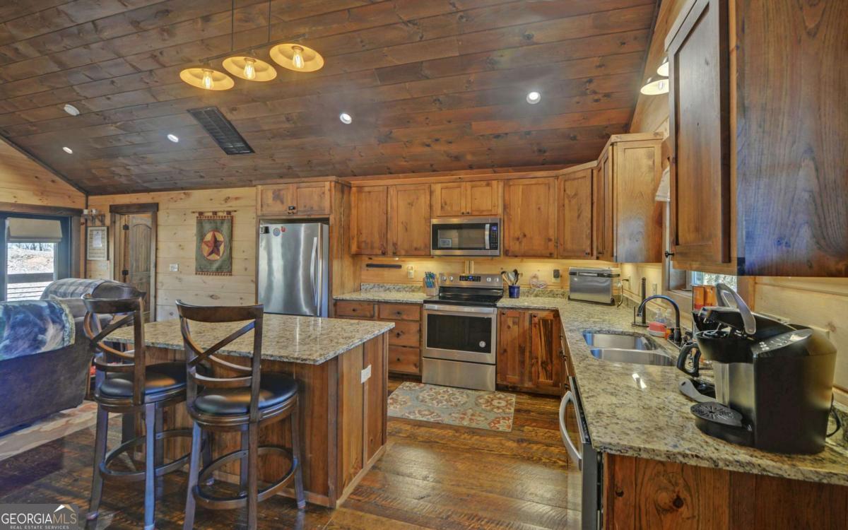 113 Hideaway Trail Property Photo 10