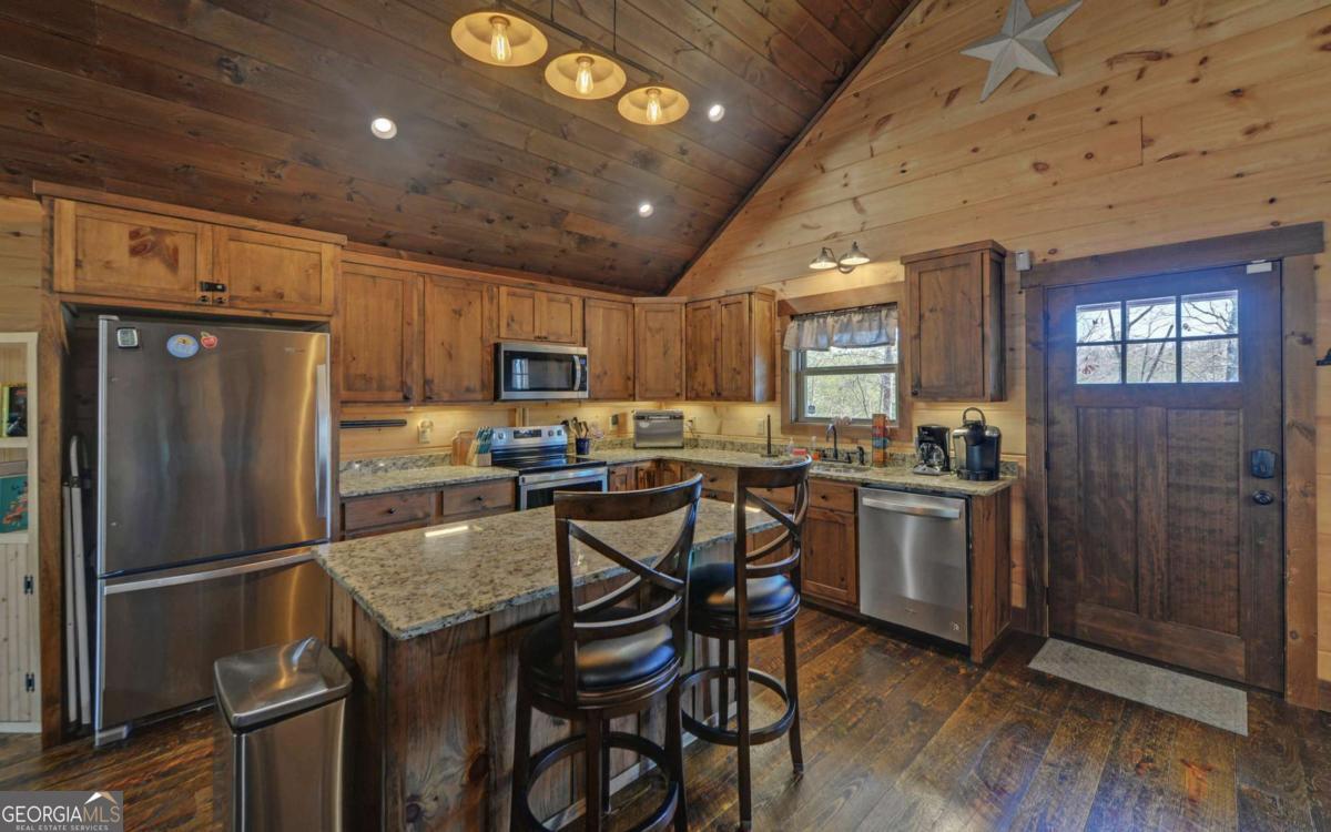 113 Hideaway Trail Property Photo 11