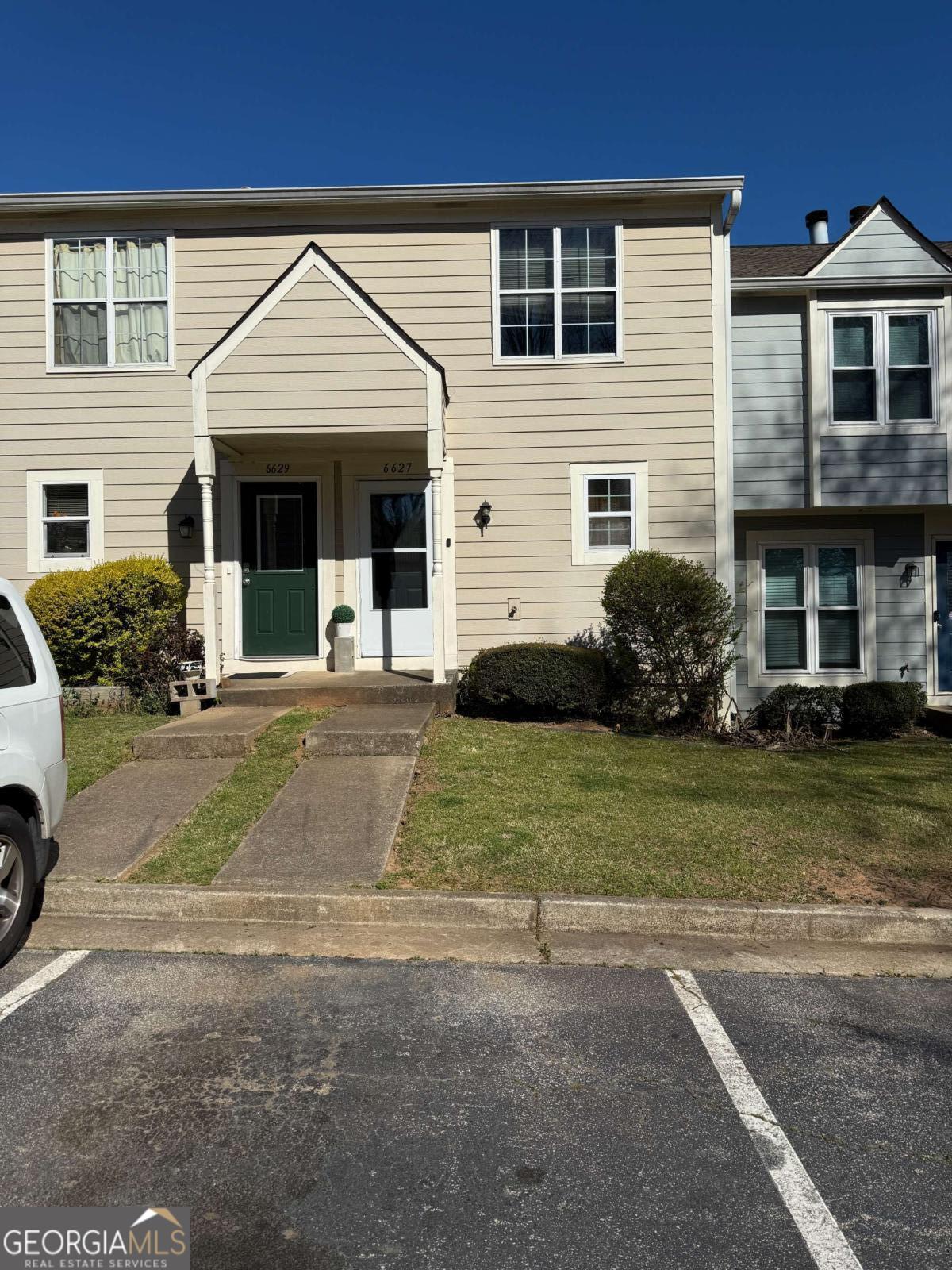 6627 Banbury Court Property Photo 1