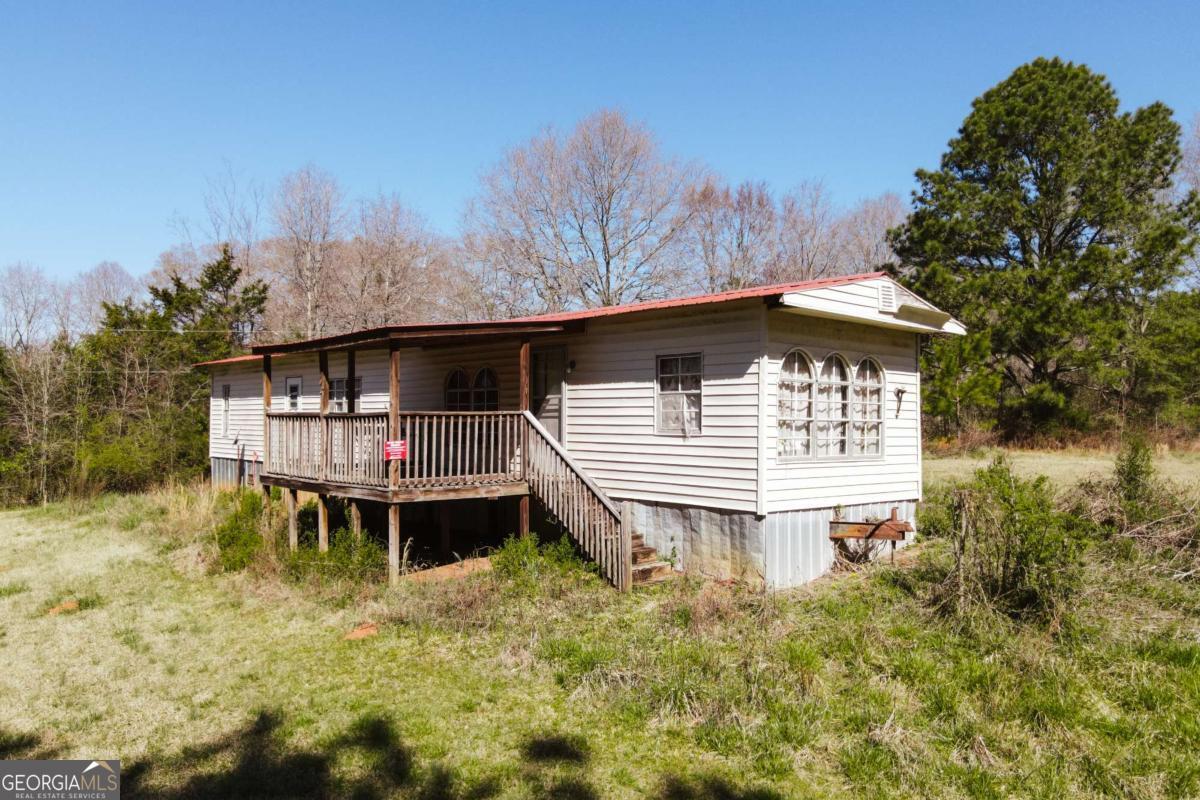 887 Lexington Road Property Photo