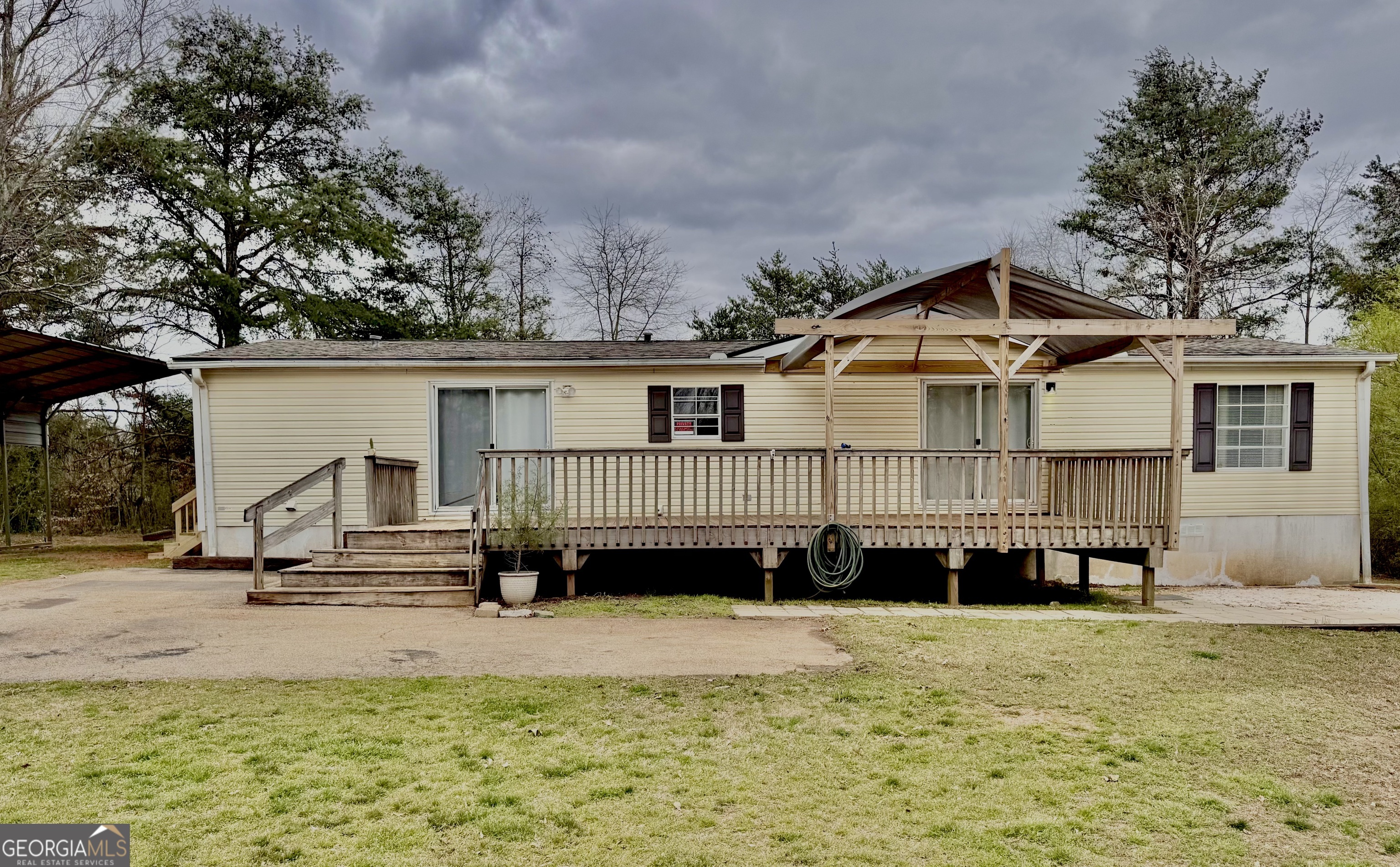 6570 Duncan Bridge Road Property Photo