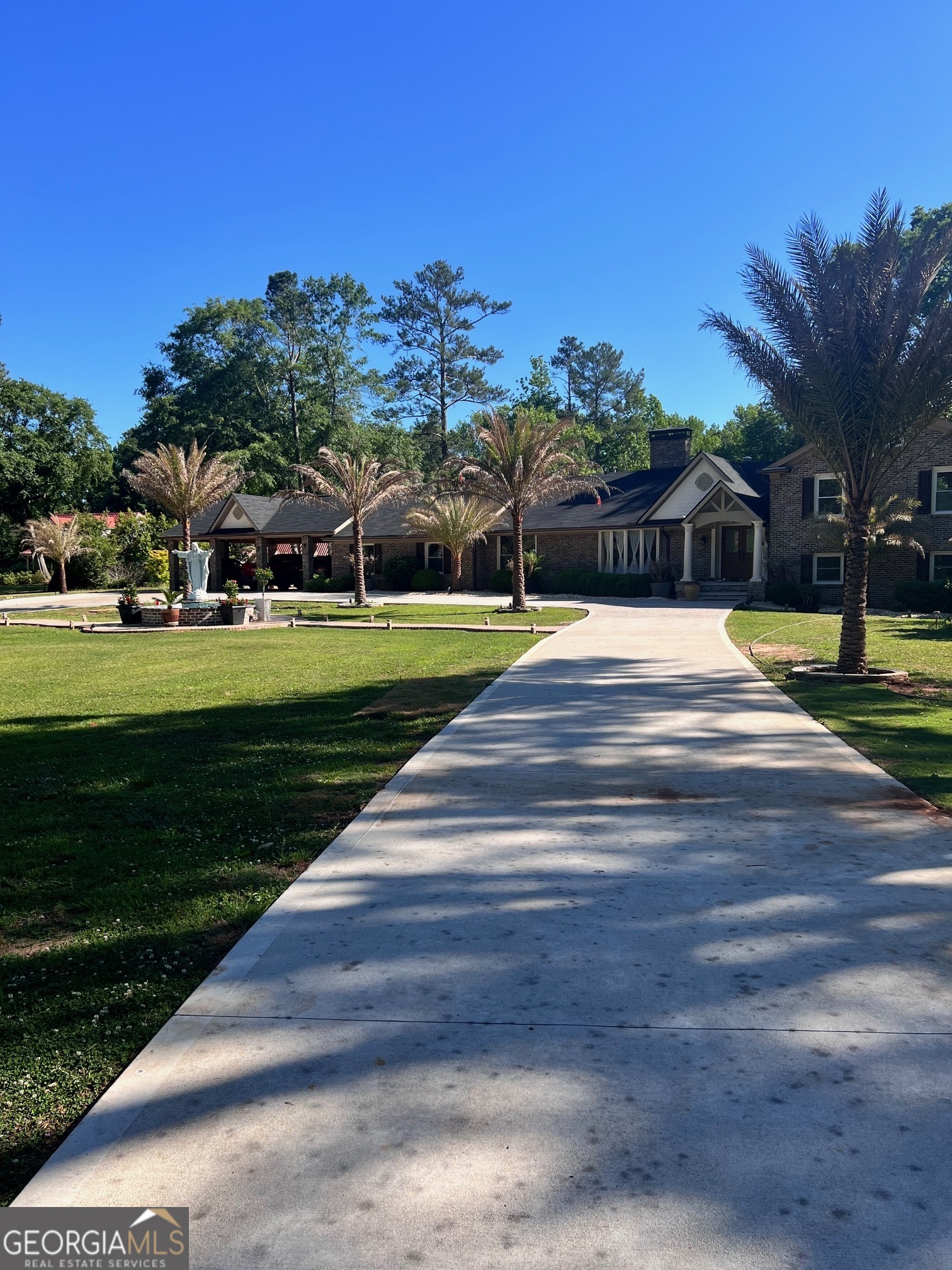 2024 Tallwood Place Property Photo