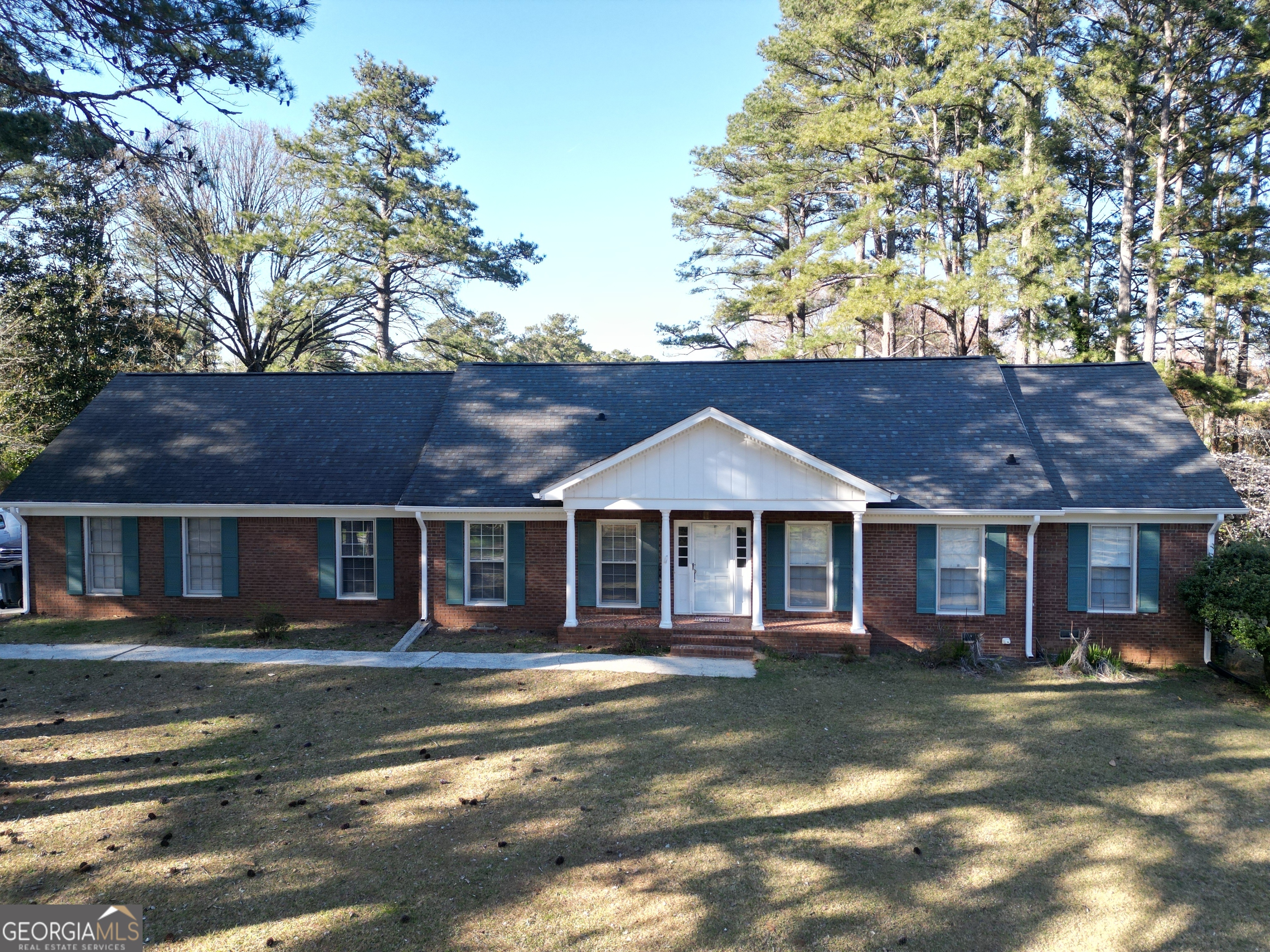 170 White Road Property Photo