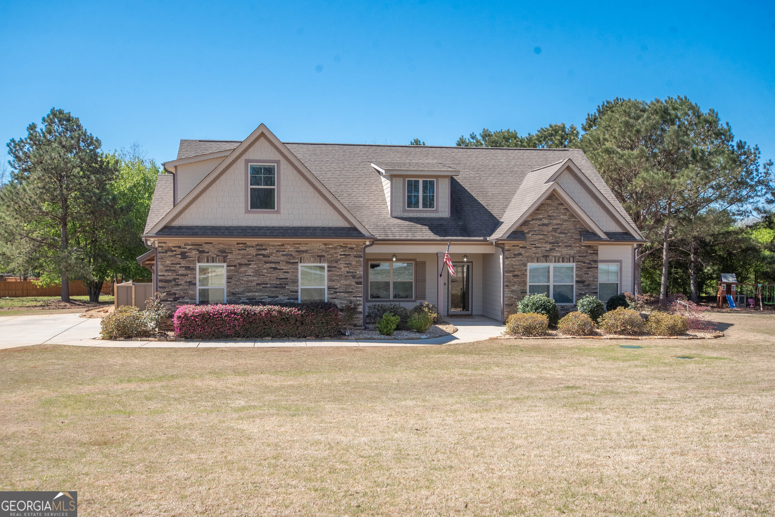 39 Chatham Court Property Photo