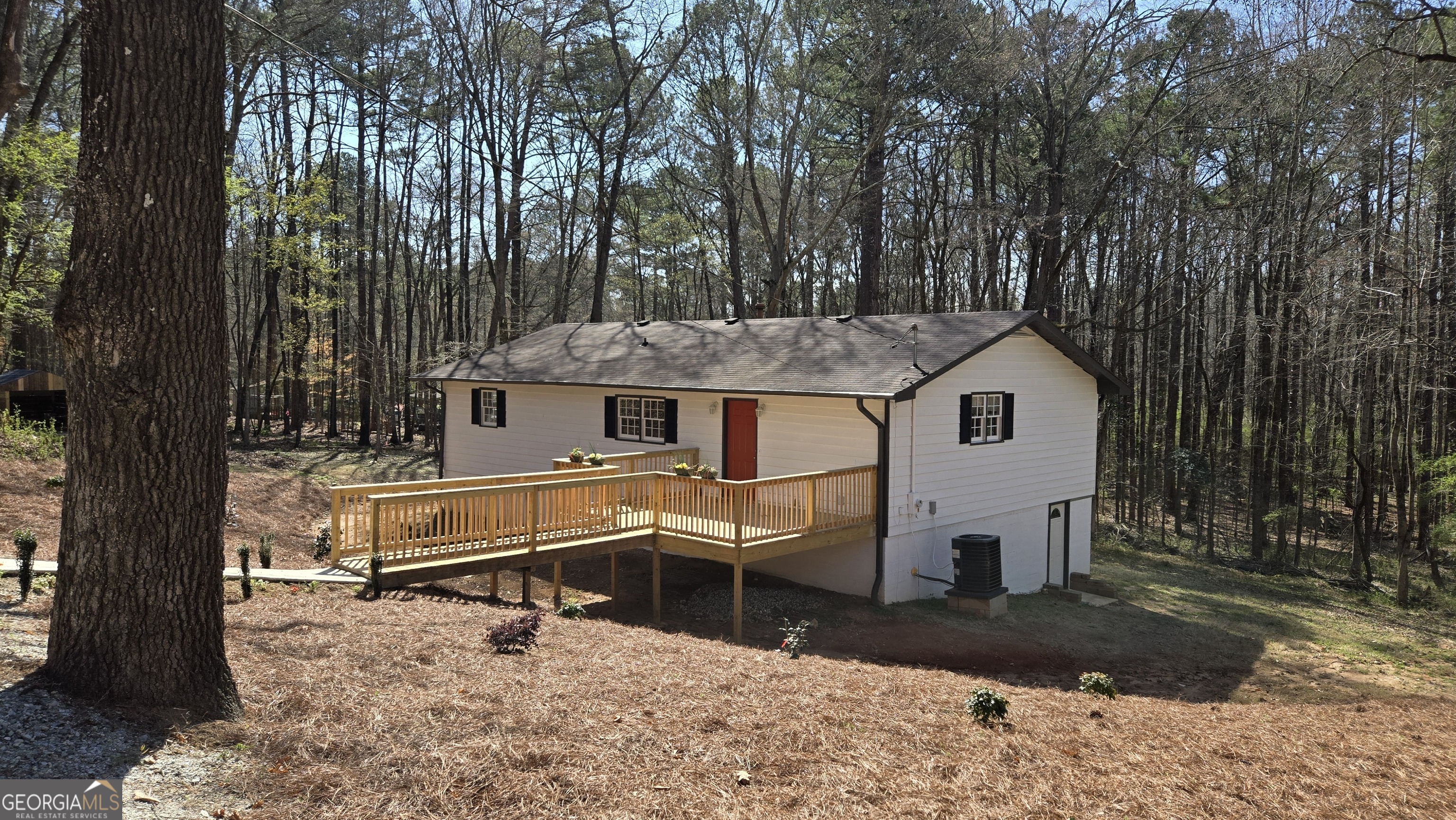 3189 Fern Ridge Drive Ne Property Photo