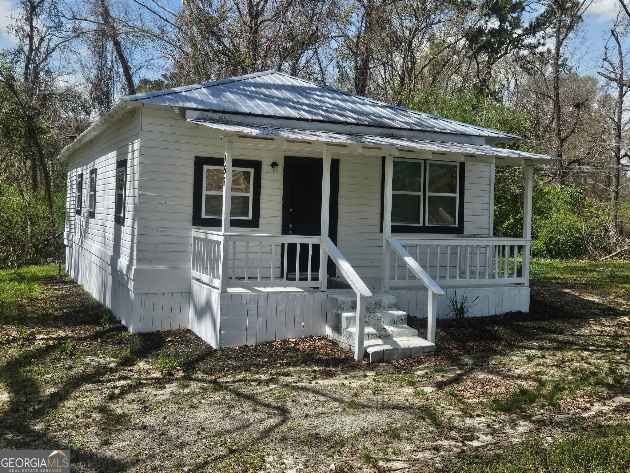 157 Knight Street Property Photo