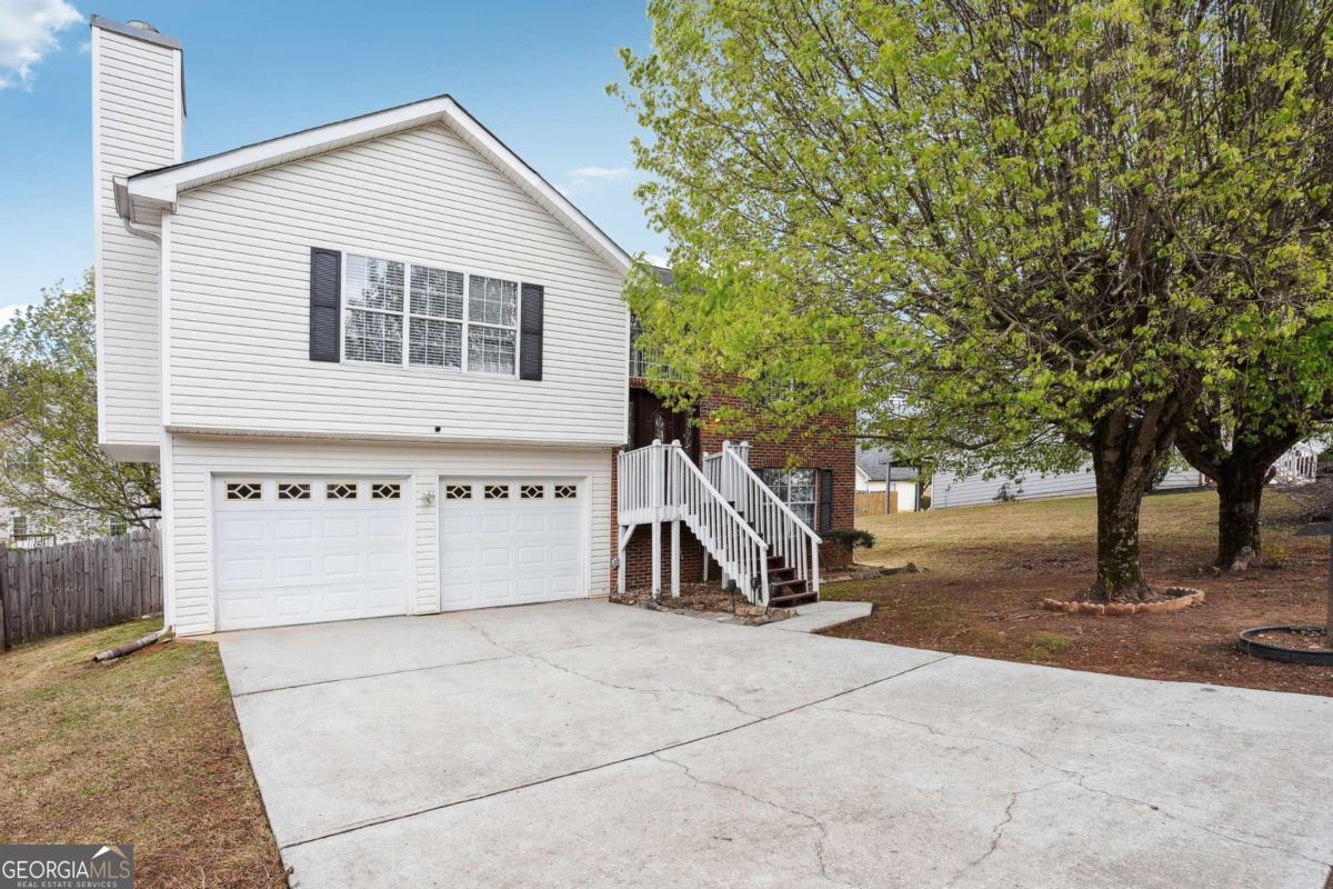 2172 Creekview Trail Property Photo