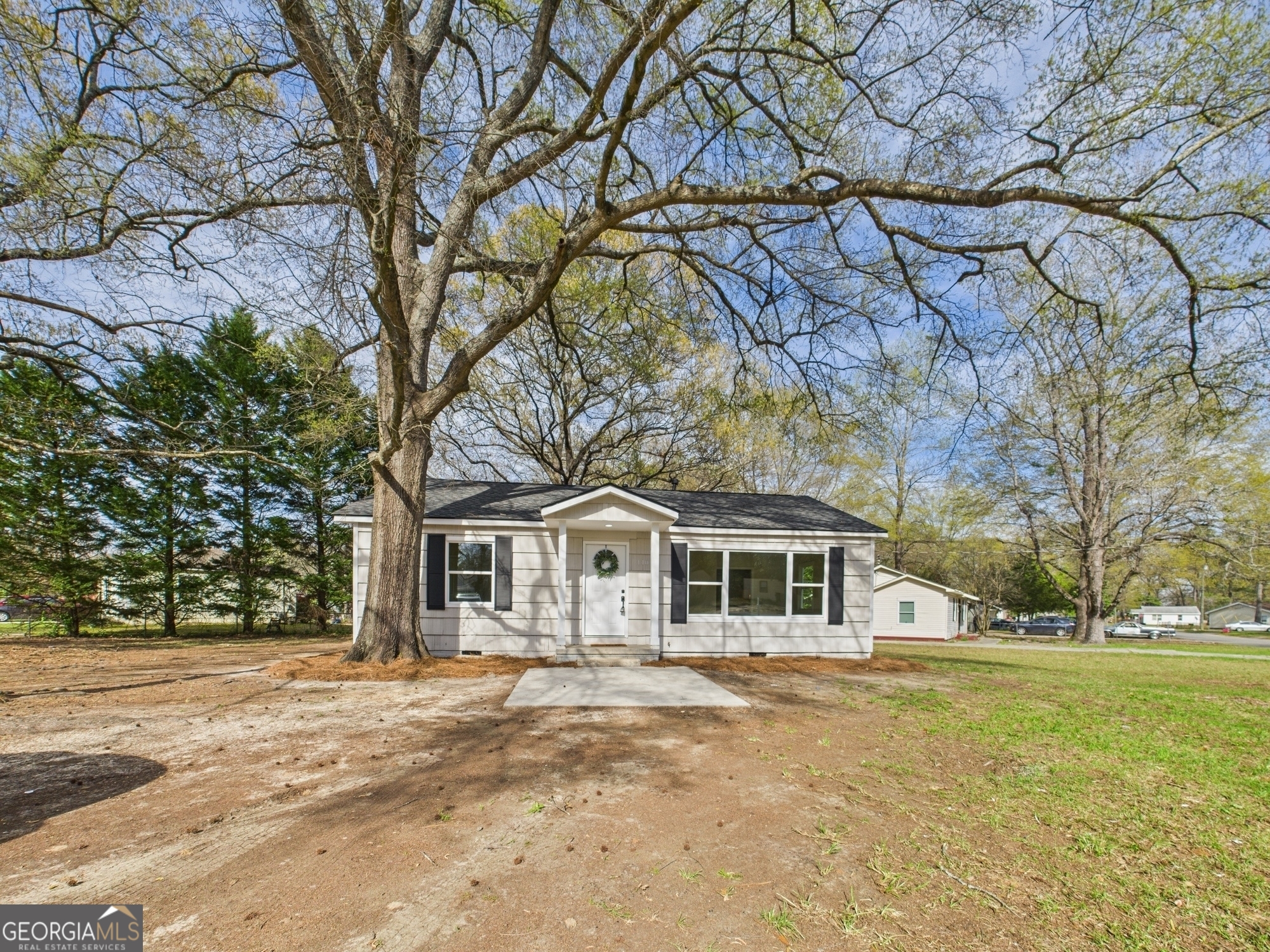 110 Parkway Drive Property Photo