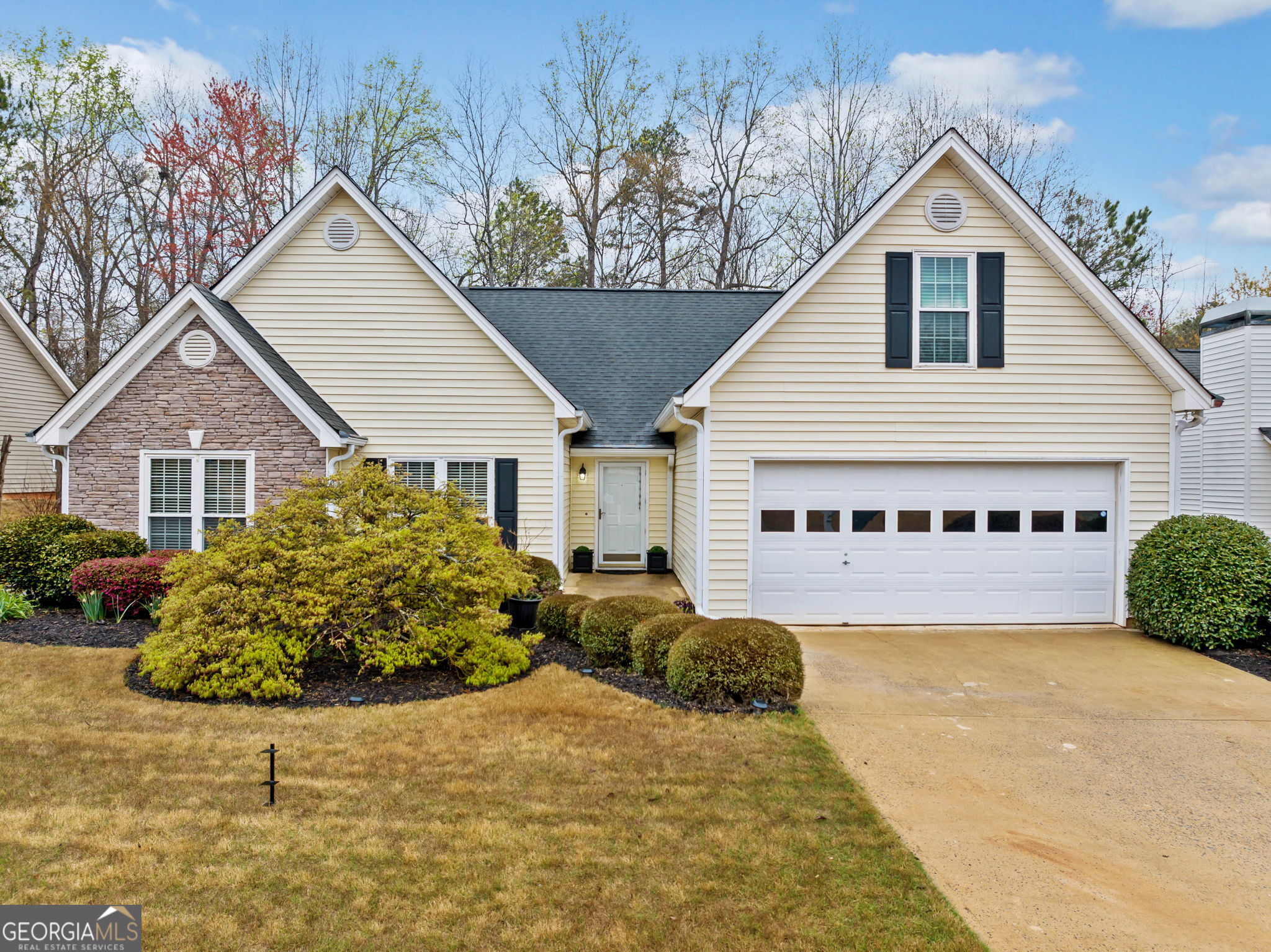 455 Ellesmere Way Property Photo