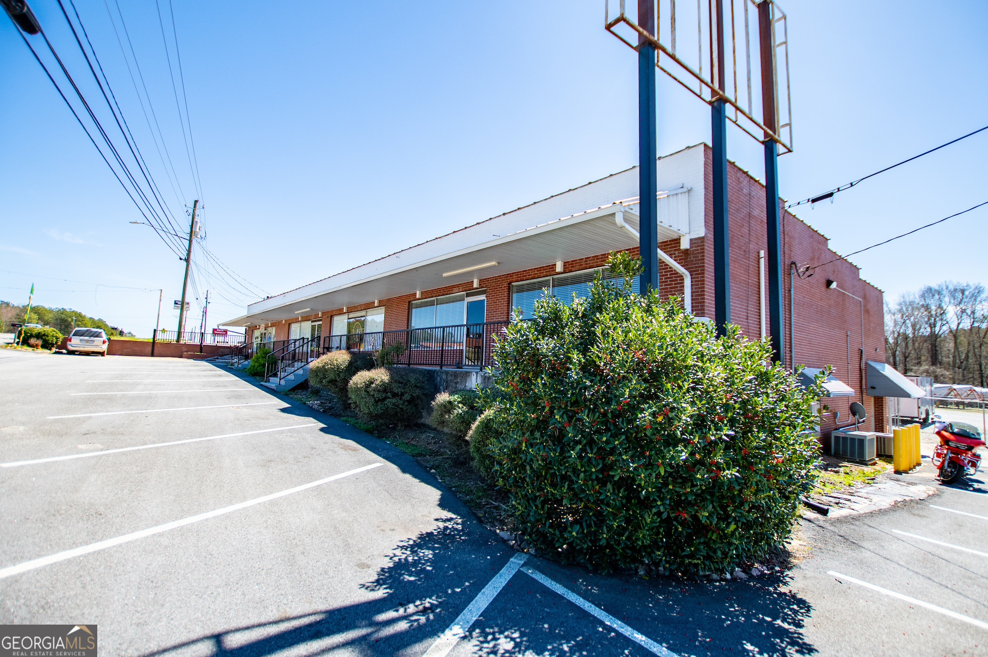 1037 Pacific Avenue Suite C Property Photo 2
