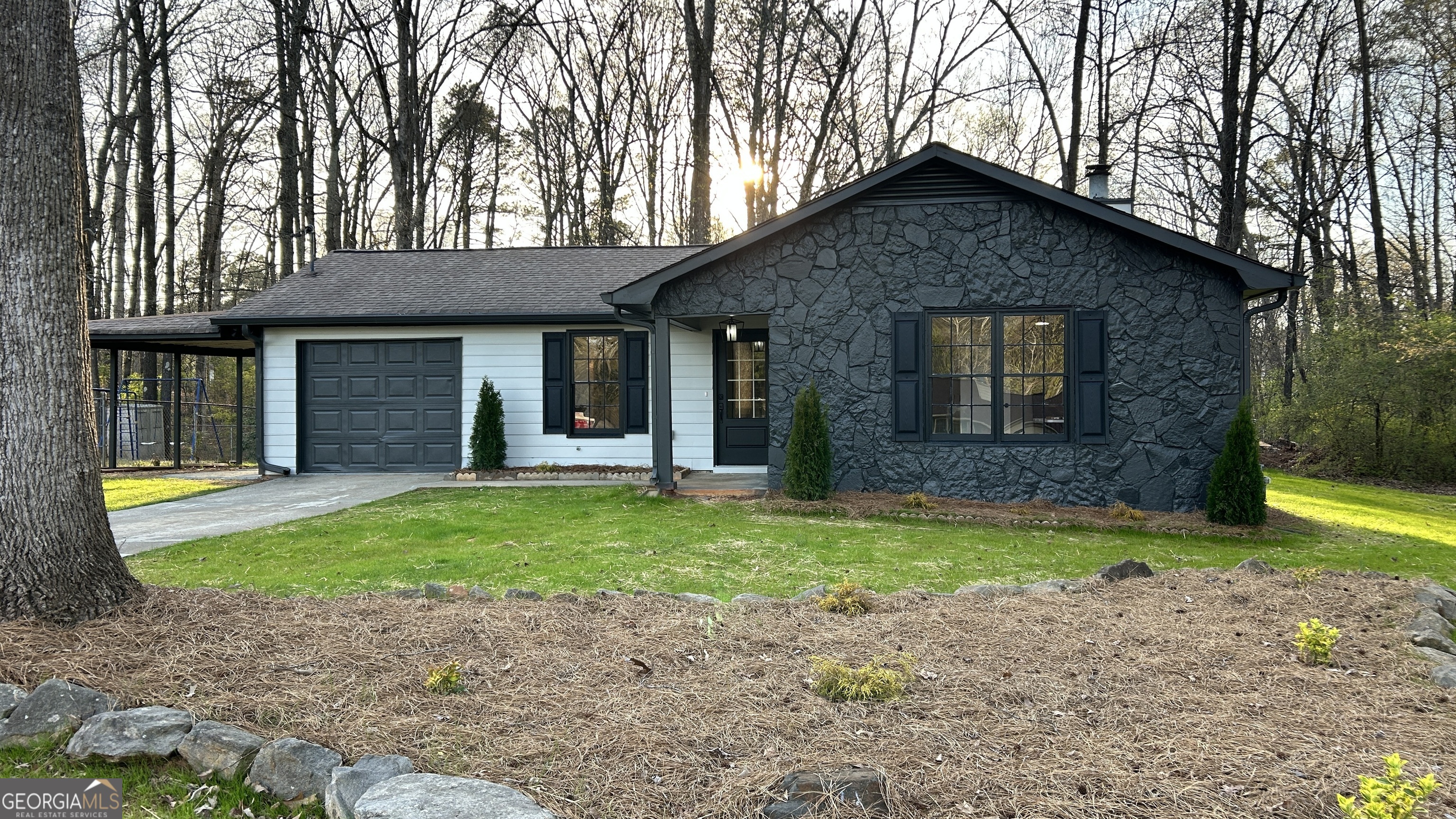 2265 Hammond Court Property Photo