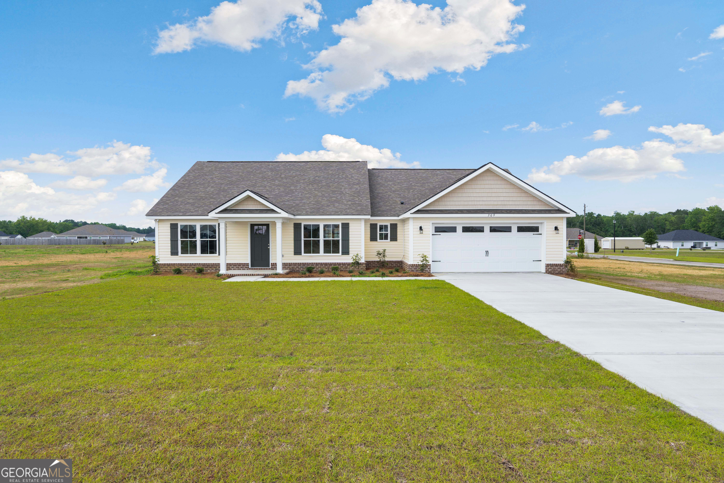 309 Parkersburg Lane Property Photo