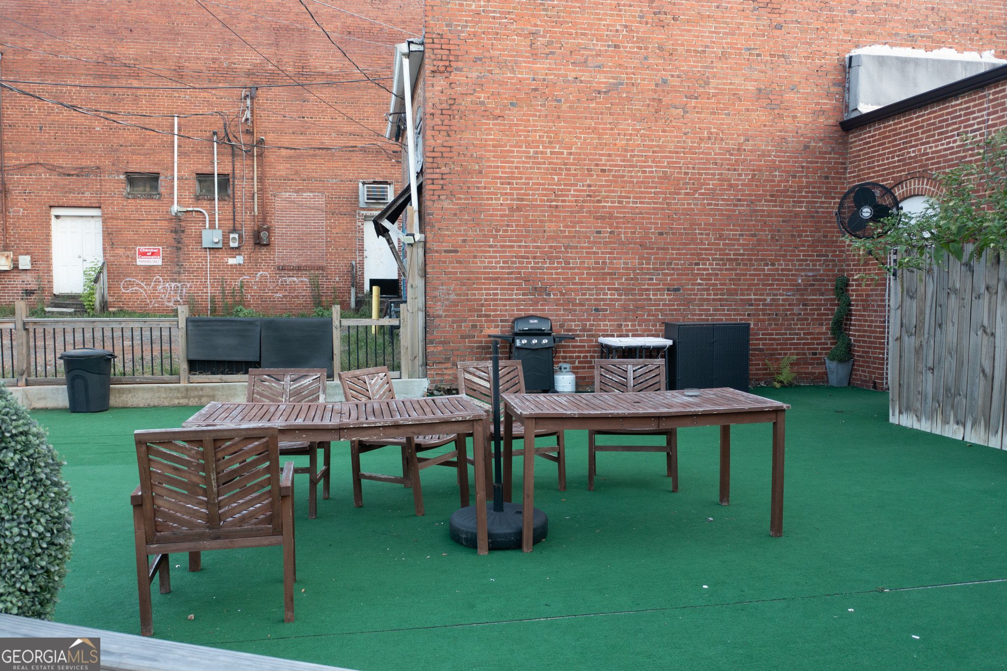 106 & 108 N Church Street Property Photo 58