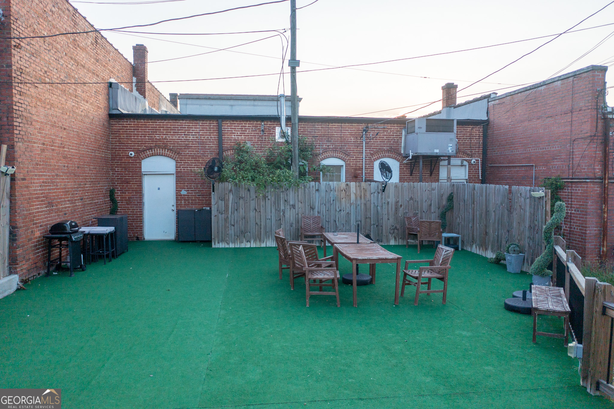 106 & 108 N Church Street Property Photo 59