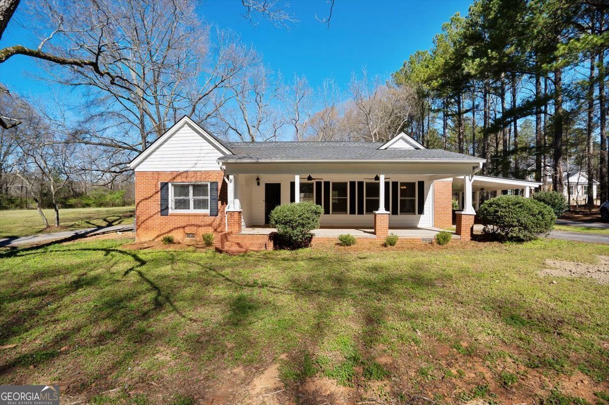 208 W Pleasant Valley Road Property Photo