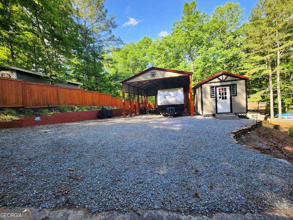 529 10th Street Property Photo