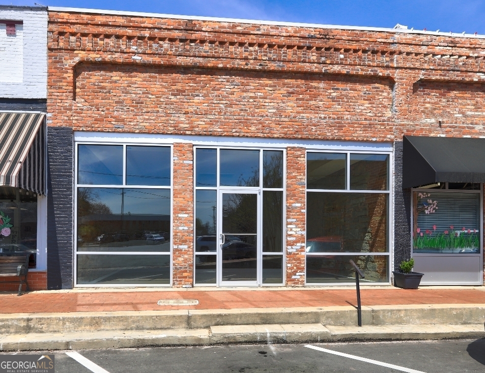 15 Market Street Property Photo 1
